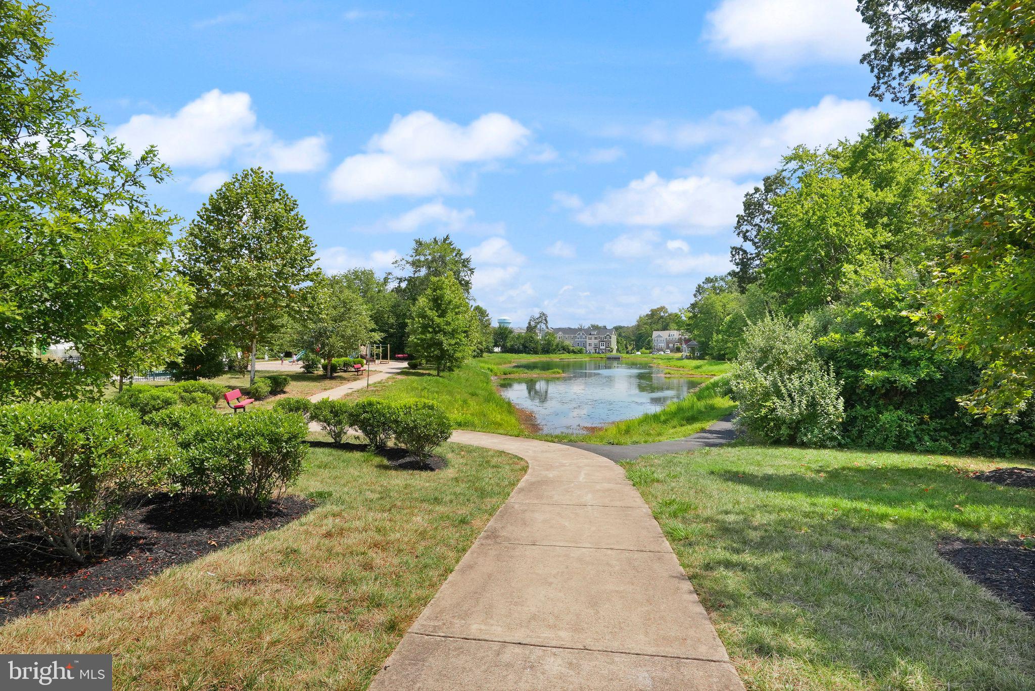 10602 Sheffield Glen Ln