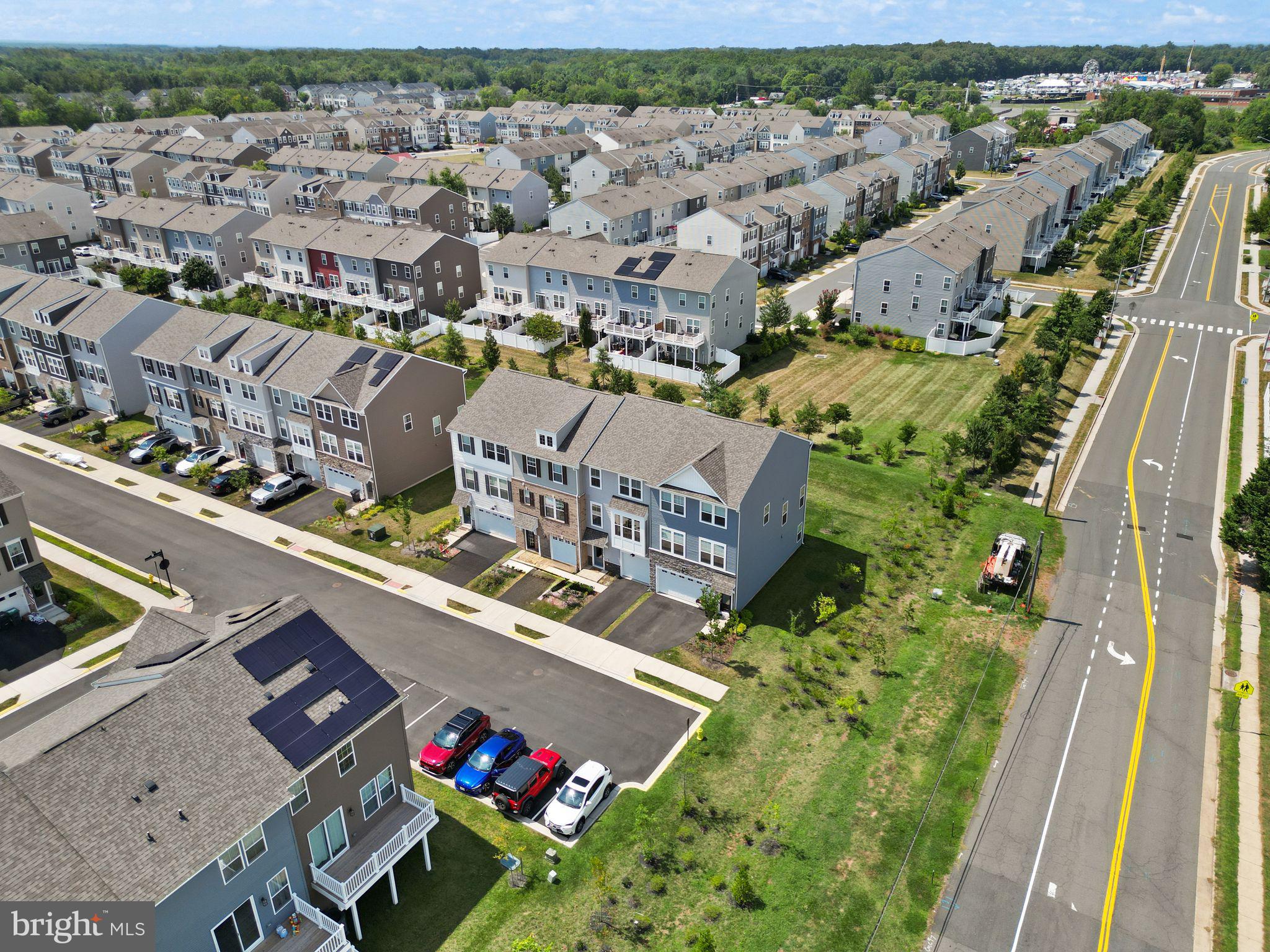 10602 Sheffield Glen Ln