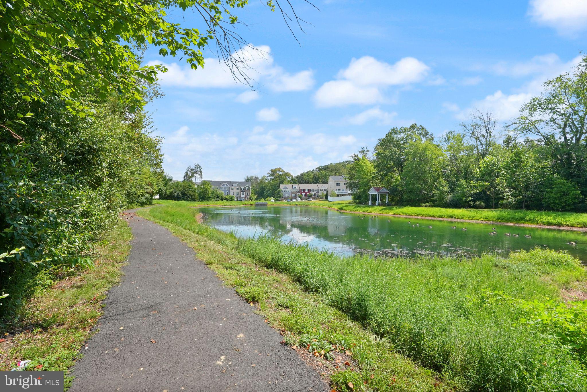 10602 Sheffield Glen Ln