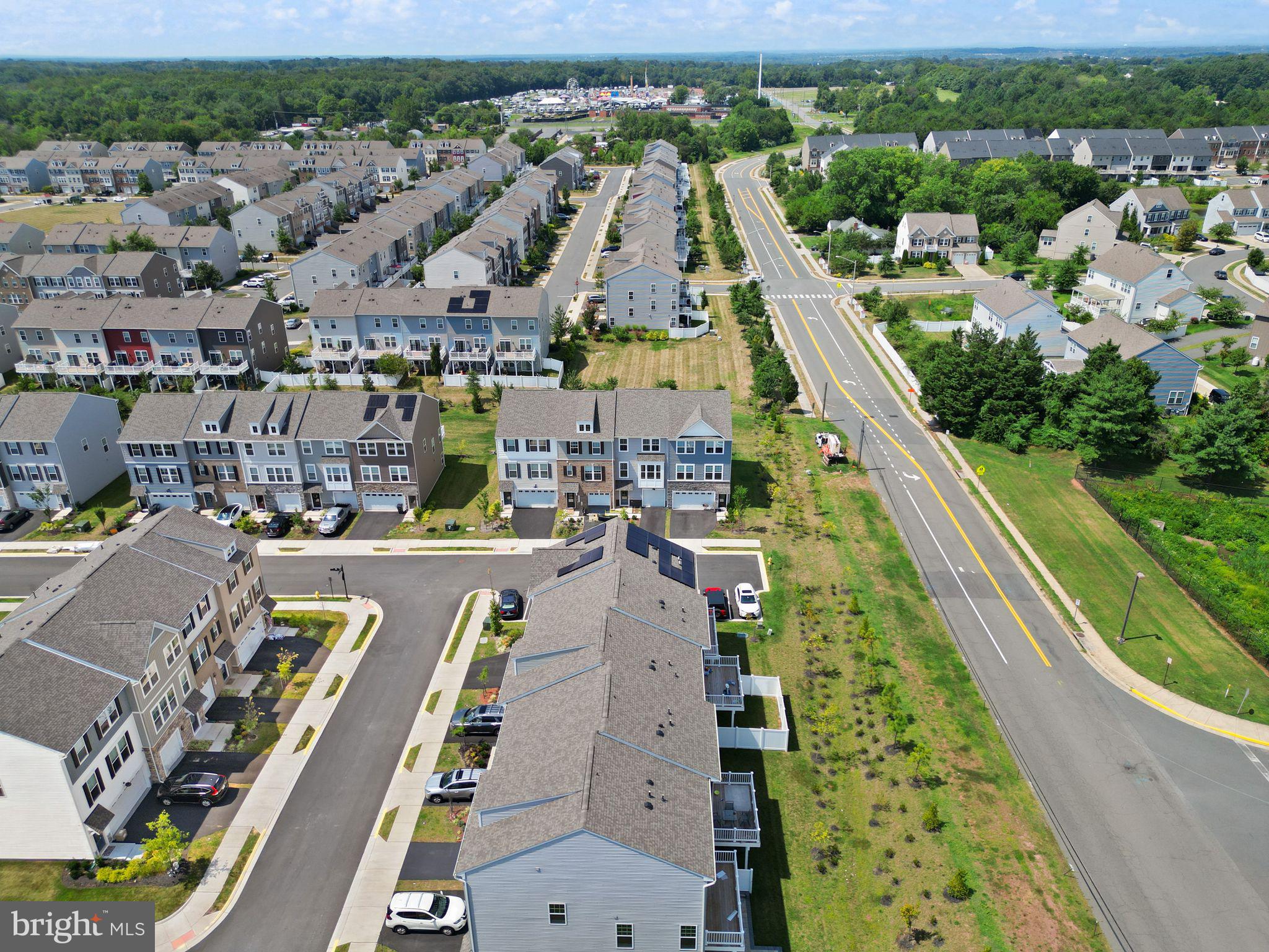 10602 Sheffield Glen Ln