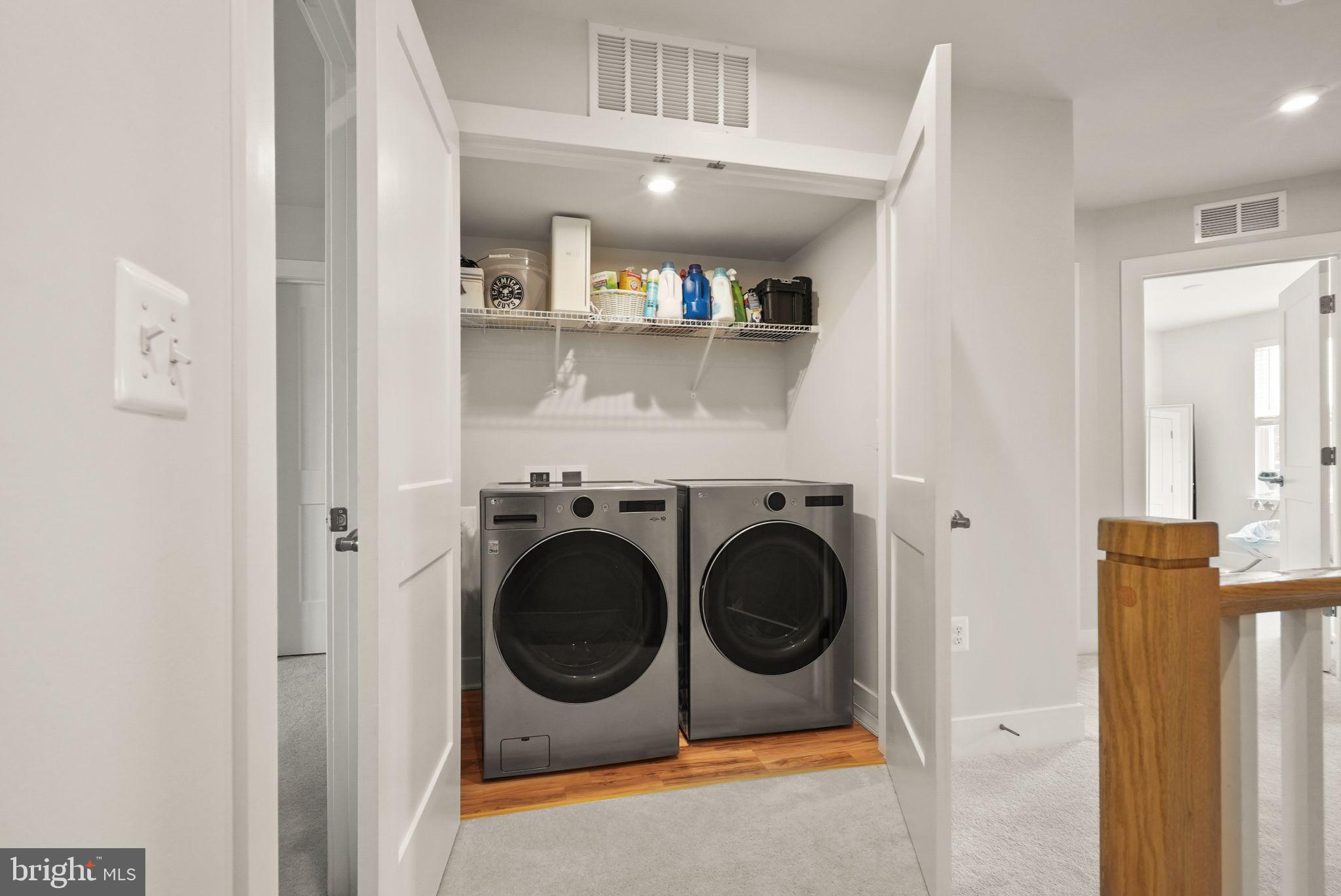 10602 Sheffield Glen Ln