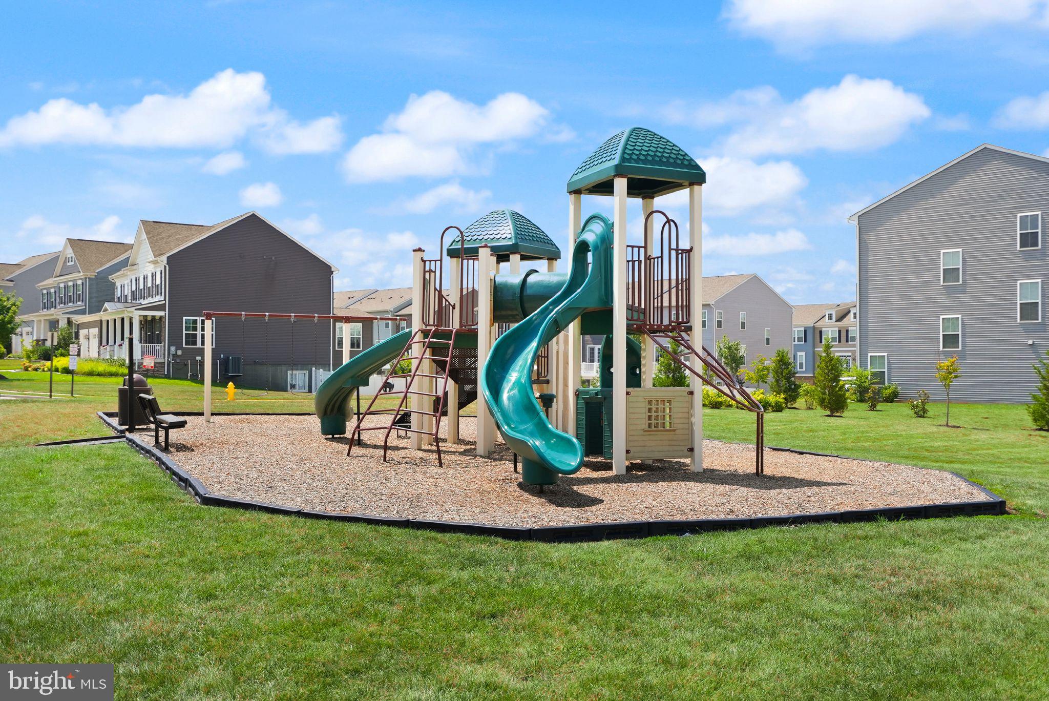 10602 Sheffield Glen Ln