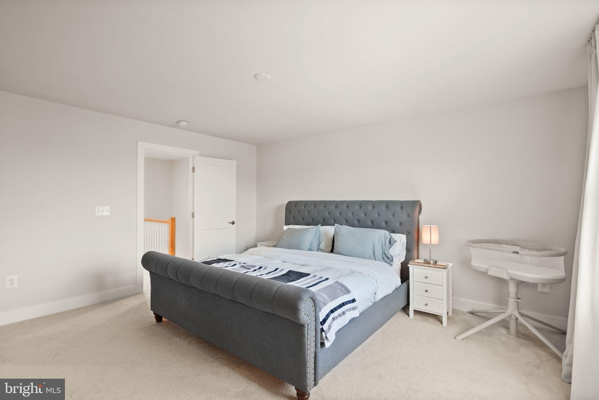 10602 Sheffield Glen Ln