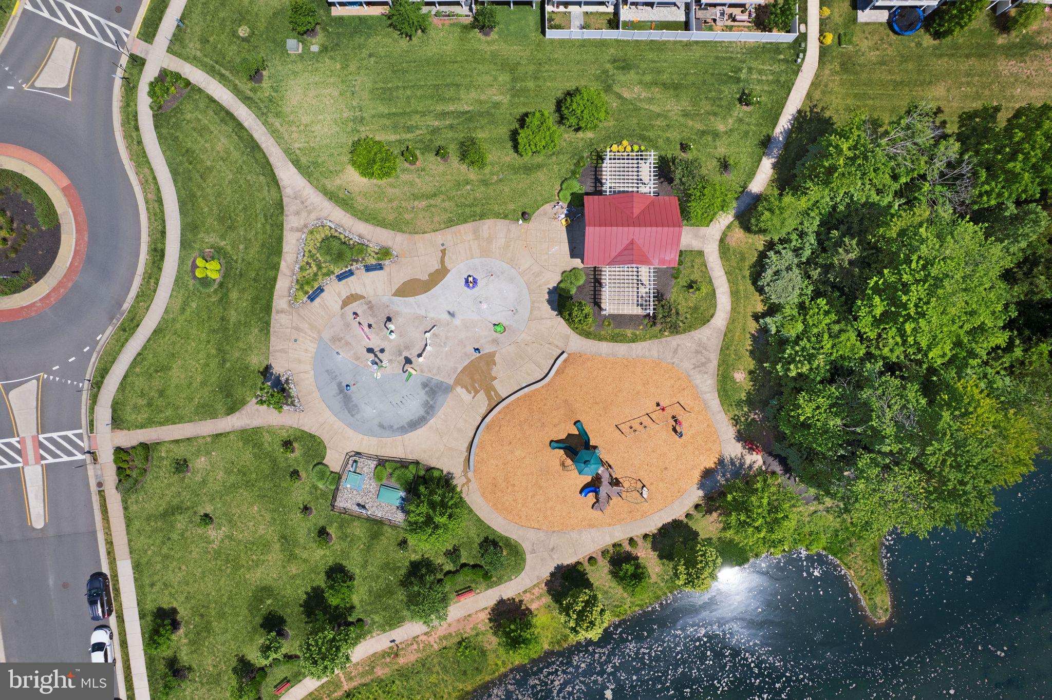 10602 Sheffield Glen Ln