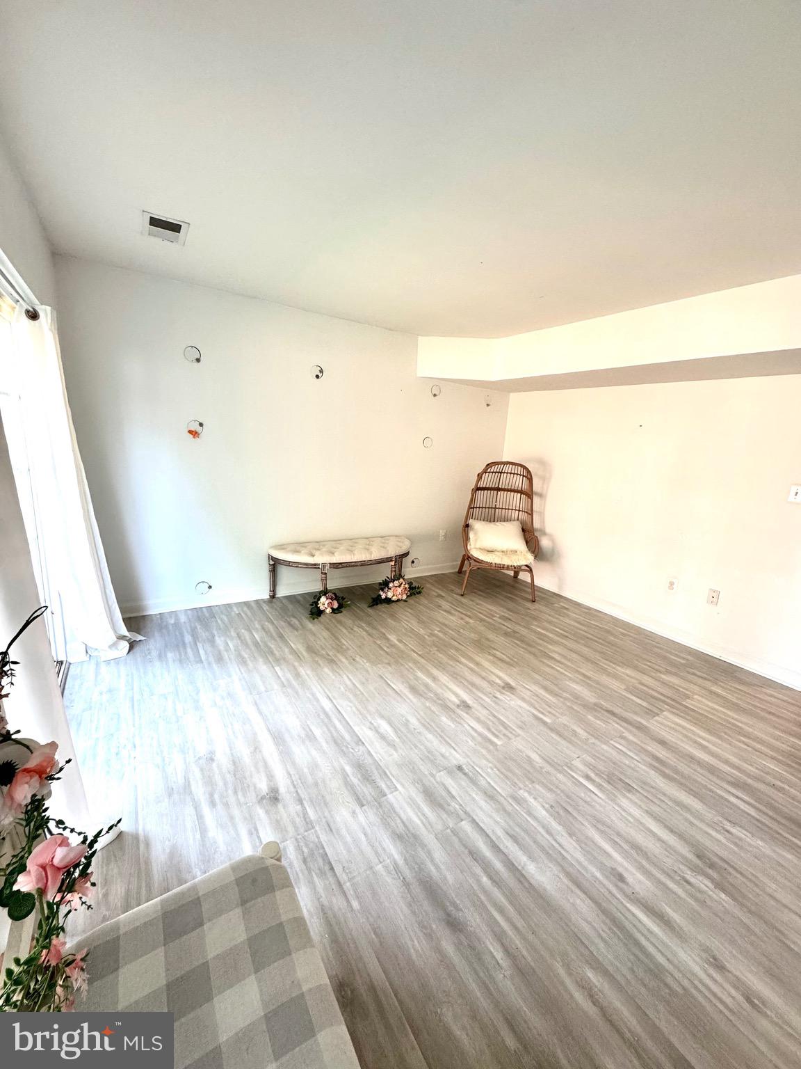 8186 Cobble Pond Way