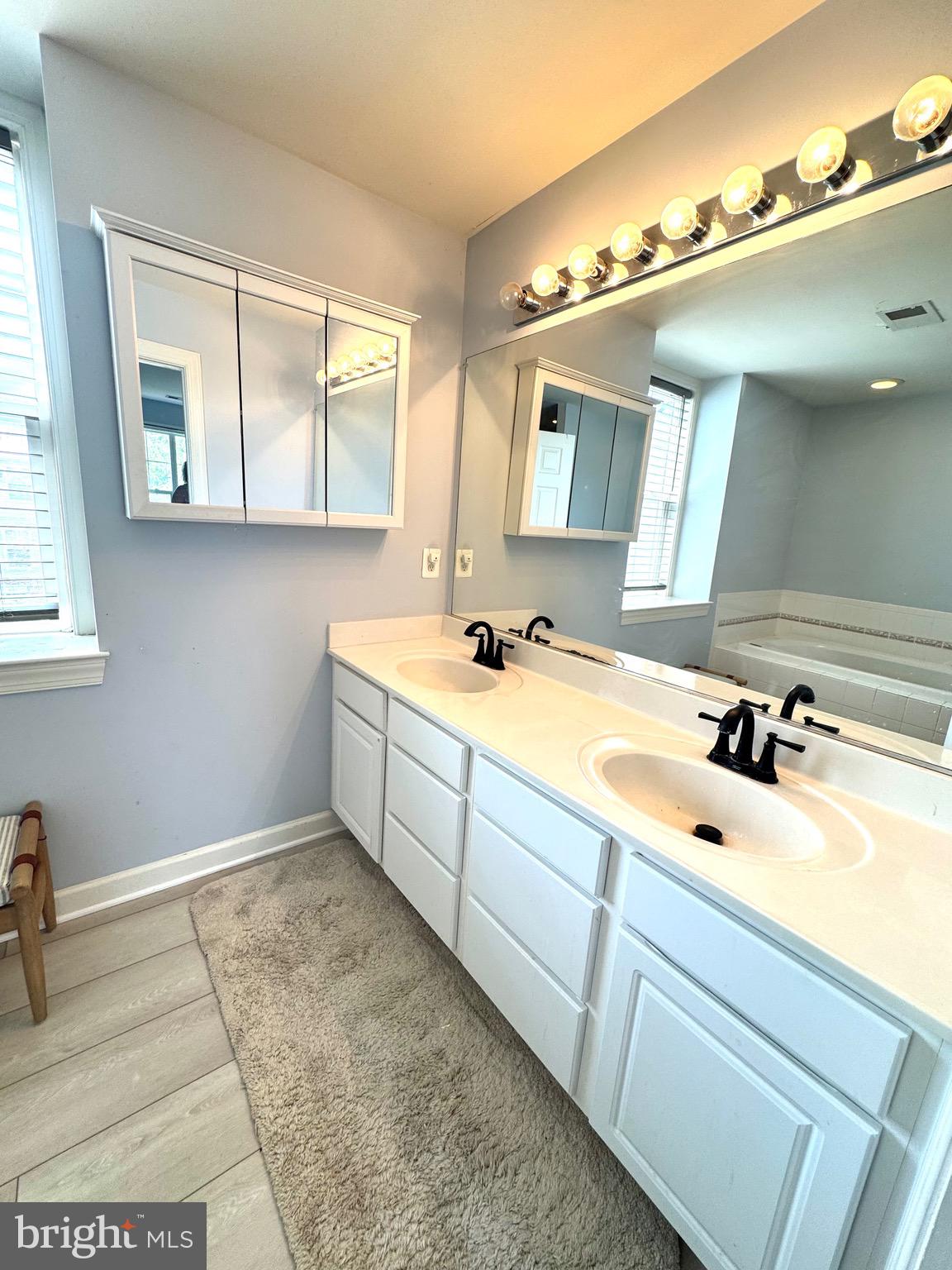 8186 Cobble Pond Way