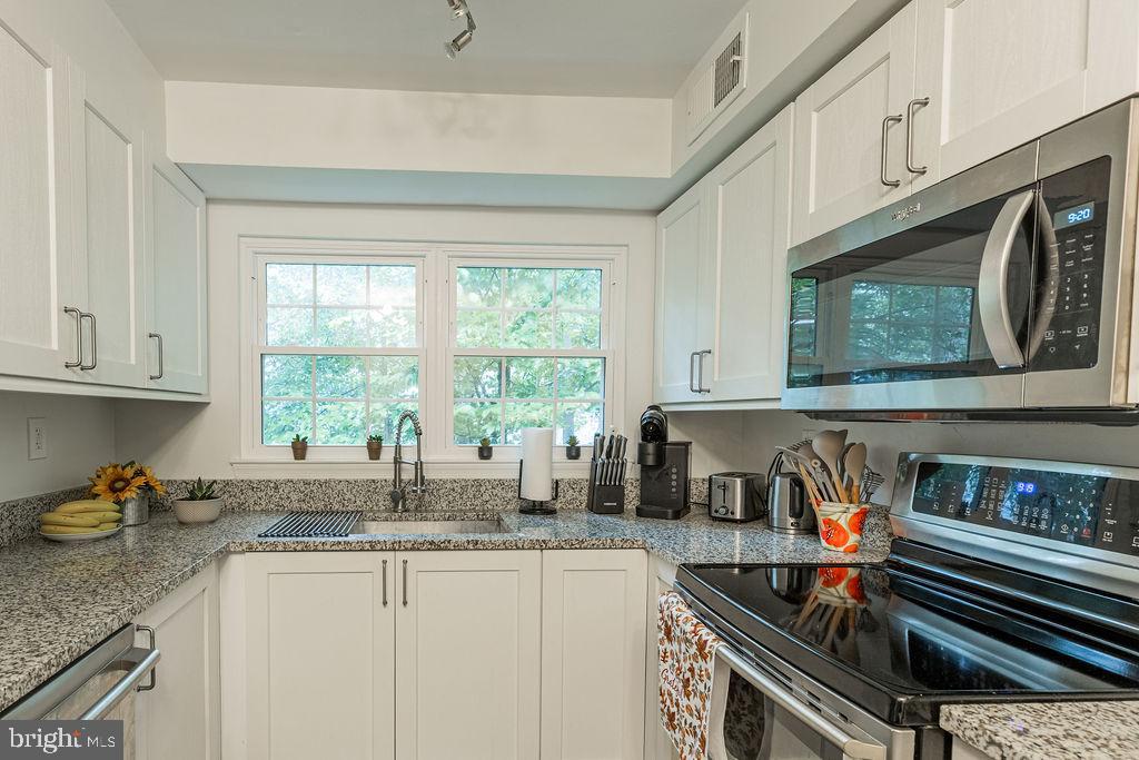 12240 Stevenson Ct #12240