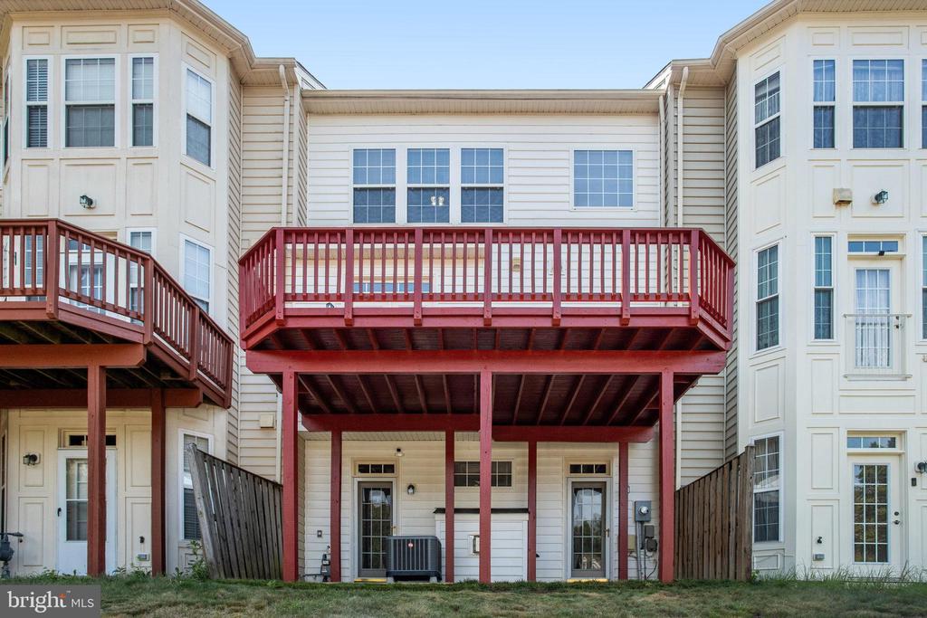 17485 BAYOU BEND CIR