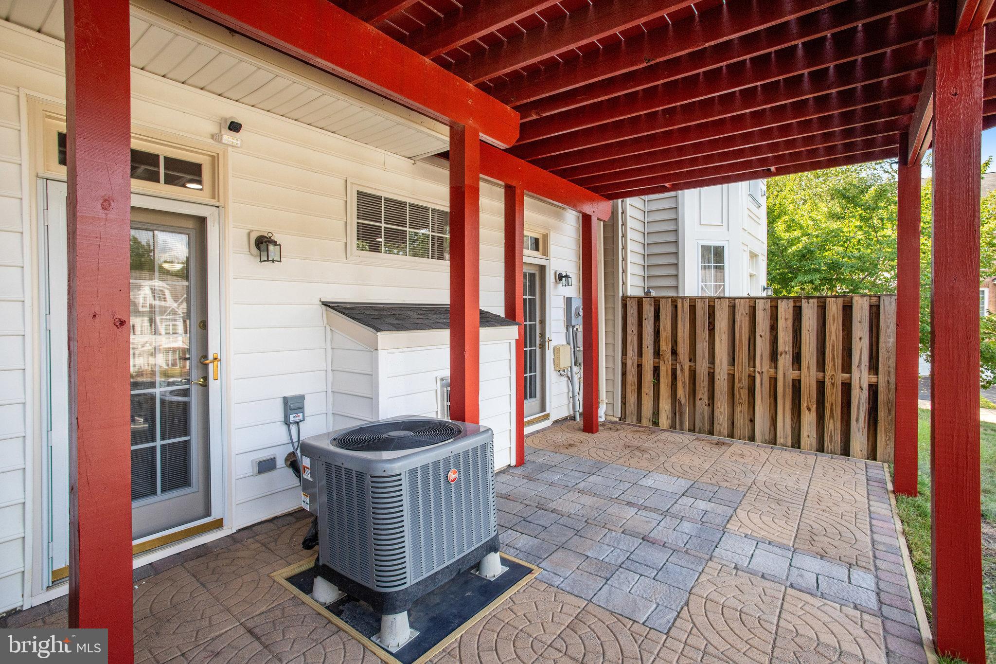 17485 BAYOU BEND CIR