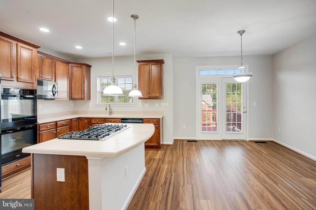 17485 BAYOU BEND CIR