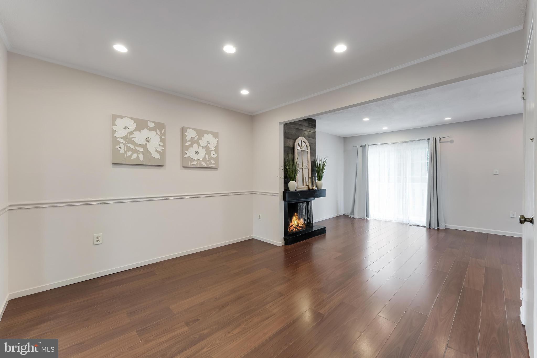 15353 Grist Mill Ter