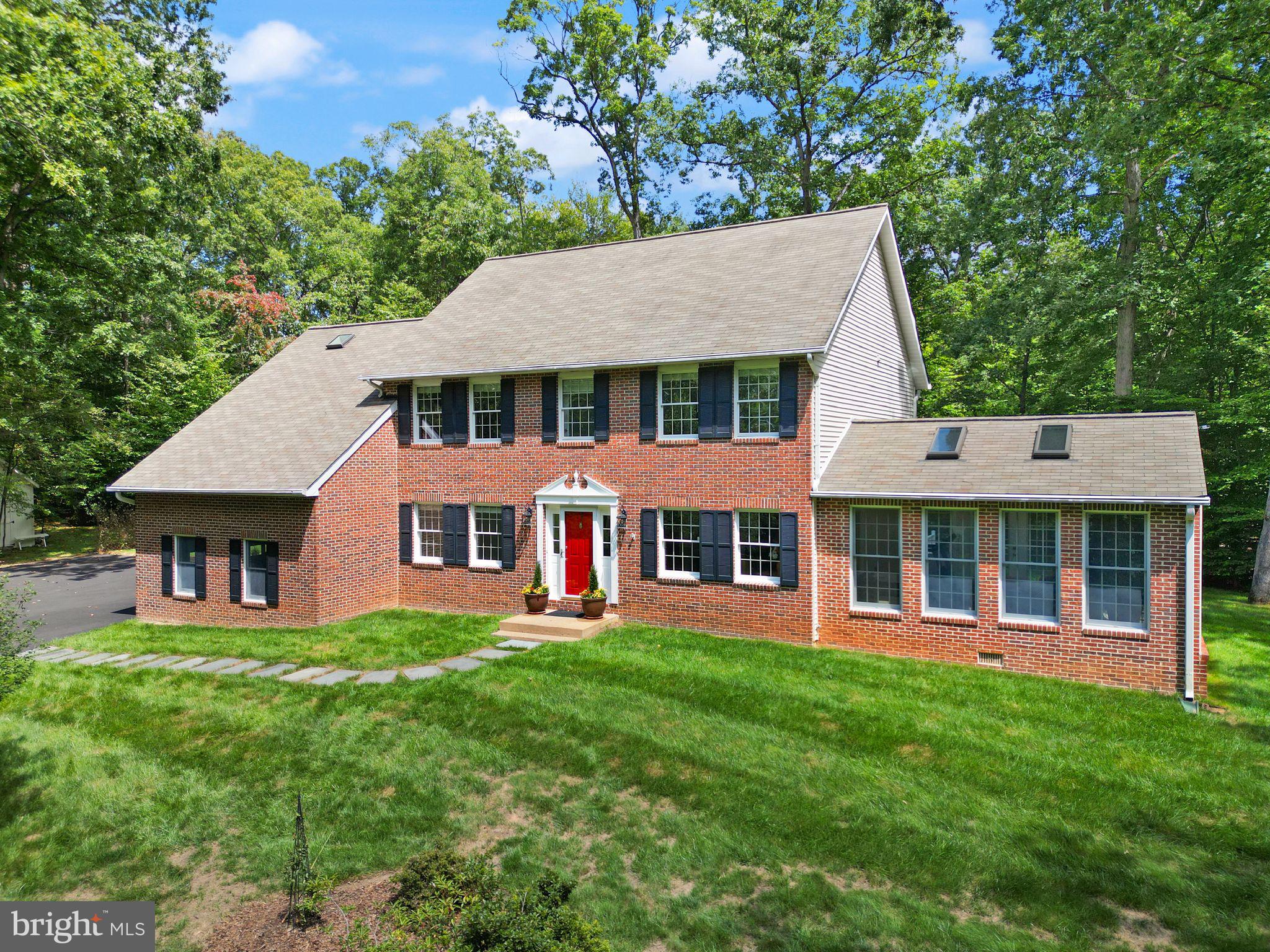 6040 TOKEN FOREST DRIVE