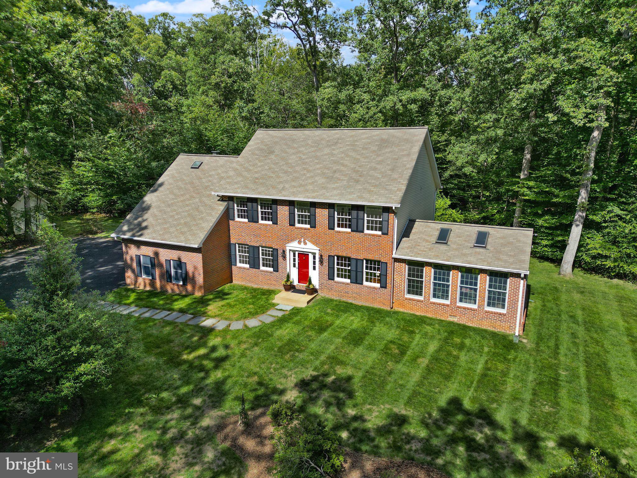 6040 TOKEN FOREST DRIVE