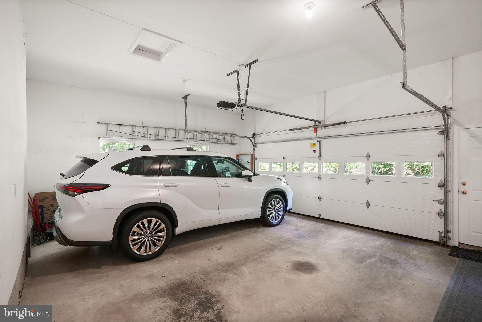 6040 TOKEN FOREST DRIVE