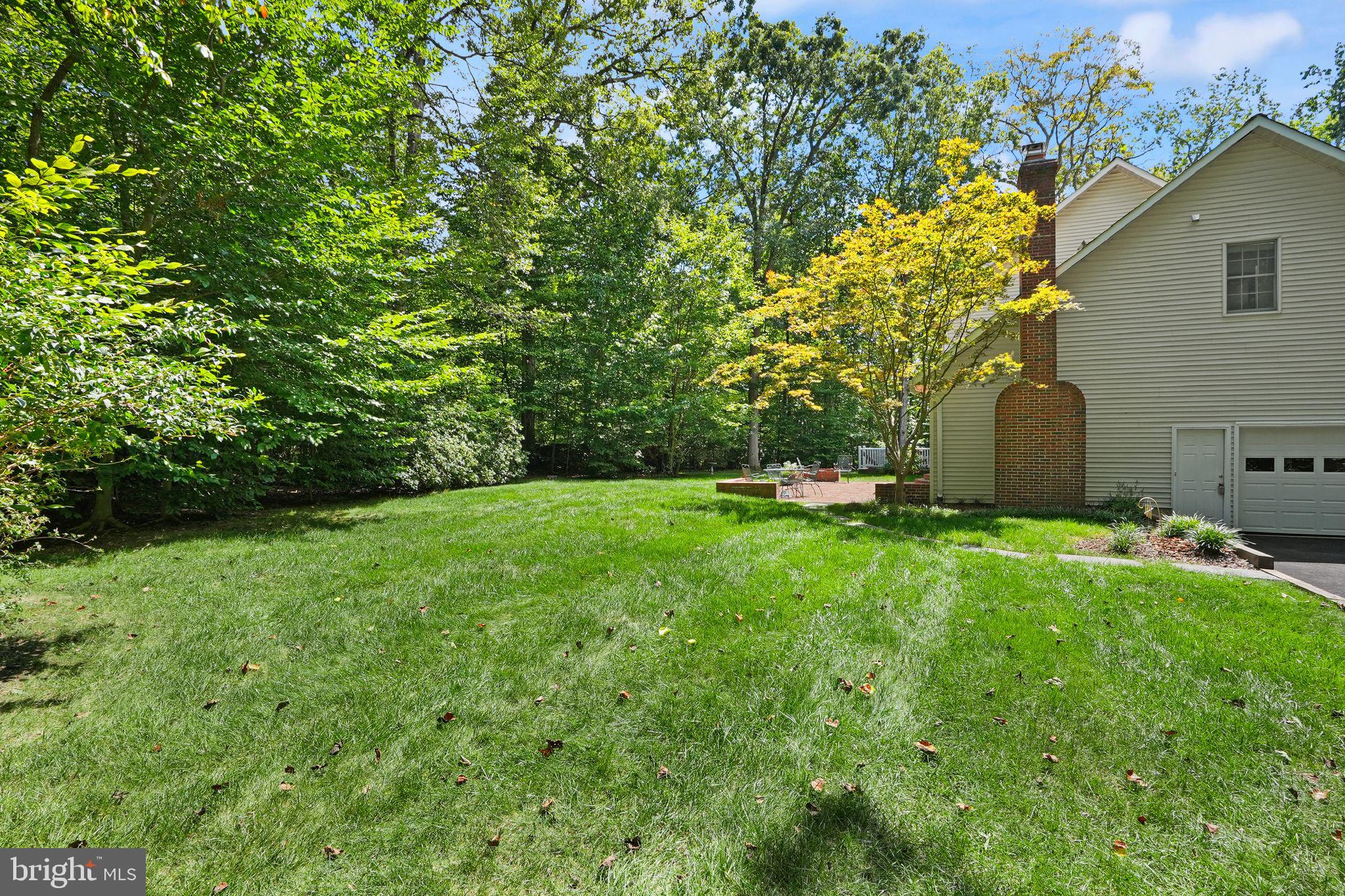 6040 TOKEN FOREST DRIVE