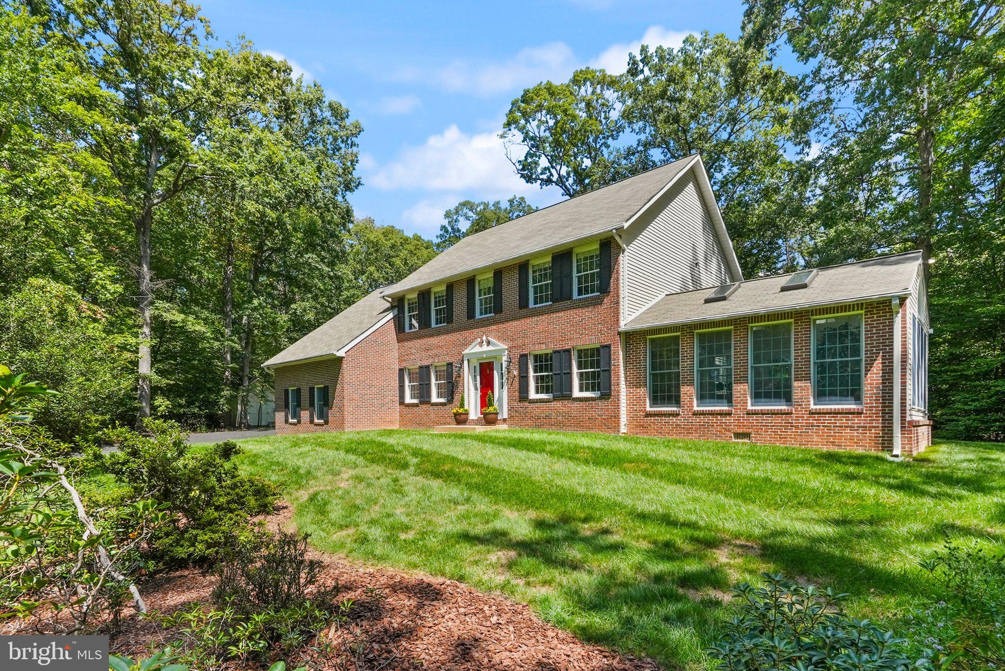 6040 TOKEN FOREST DRIVE