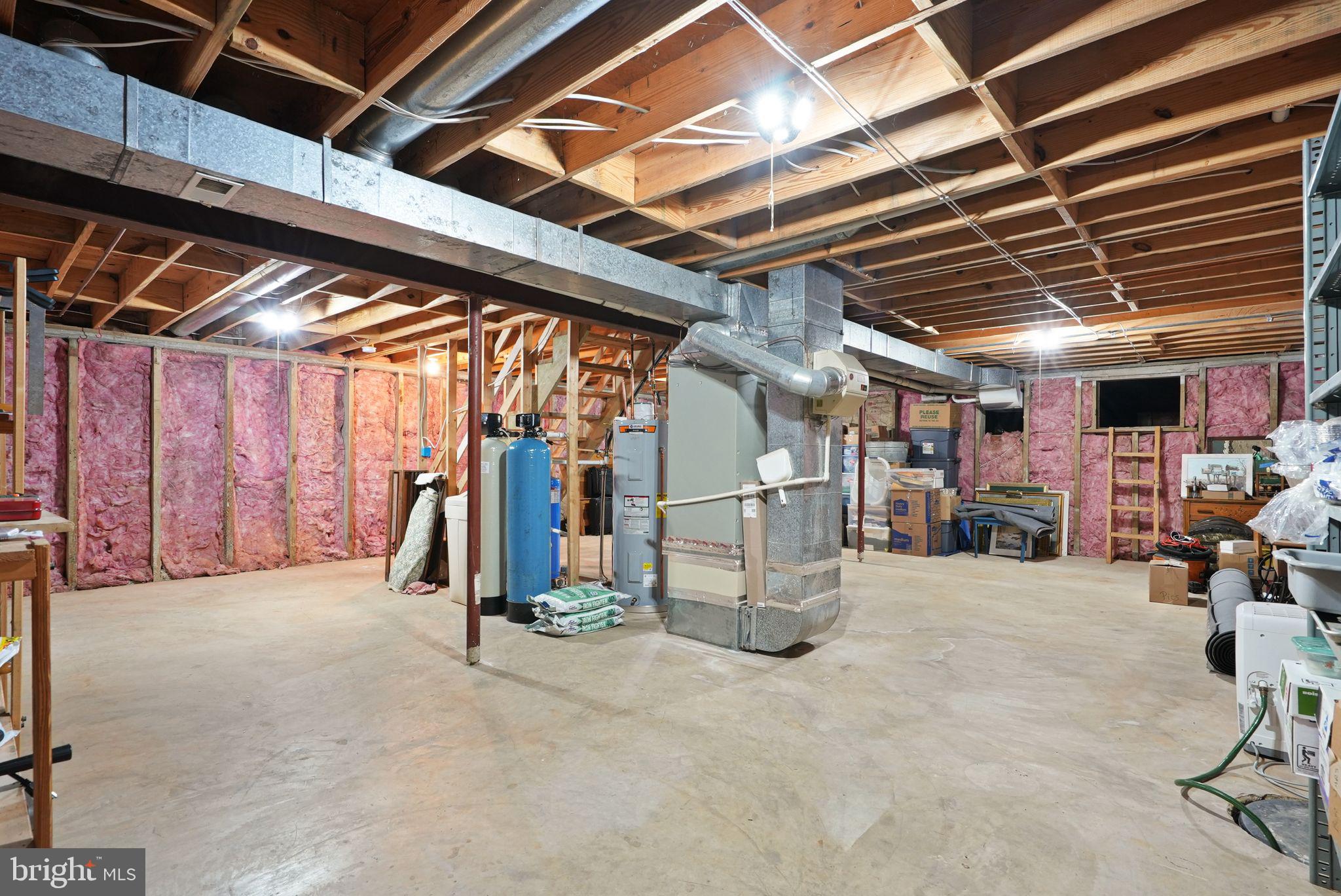 6040 TOKEN FOREST DRIVE