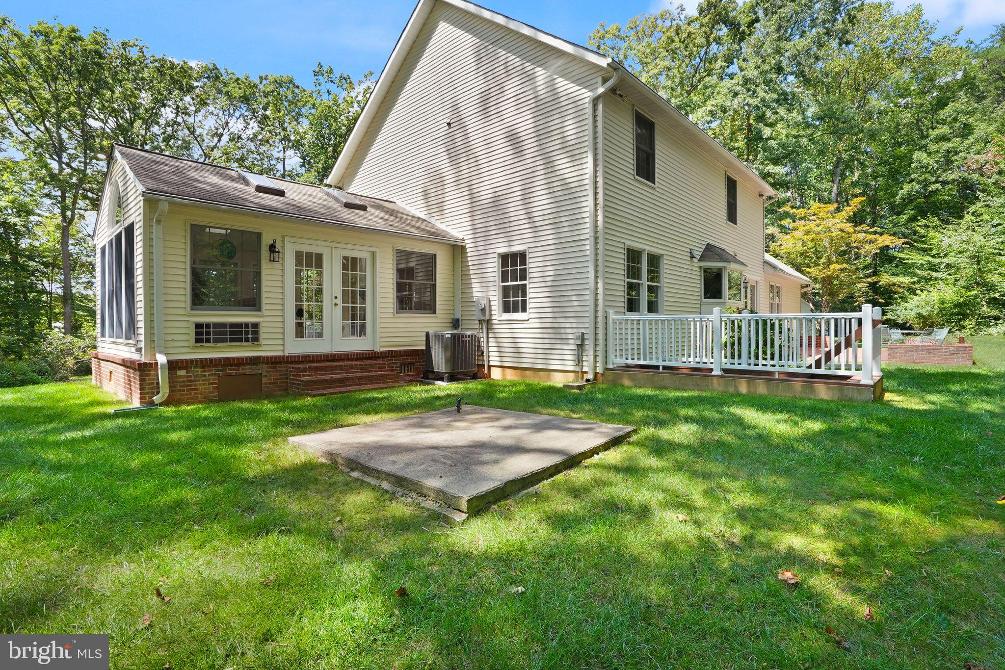 6040 TOKEN FOREST DRIVE