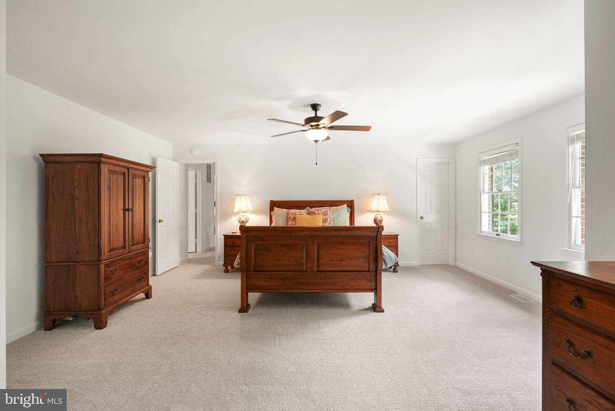 6040 TOKEN FOREST DRIVE