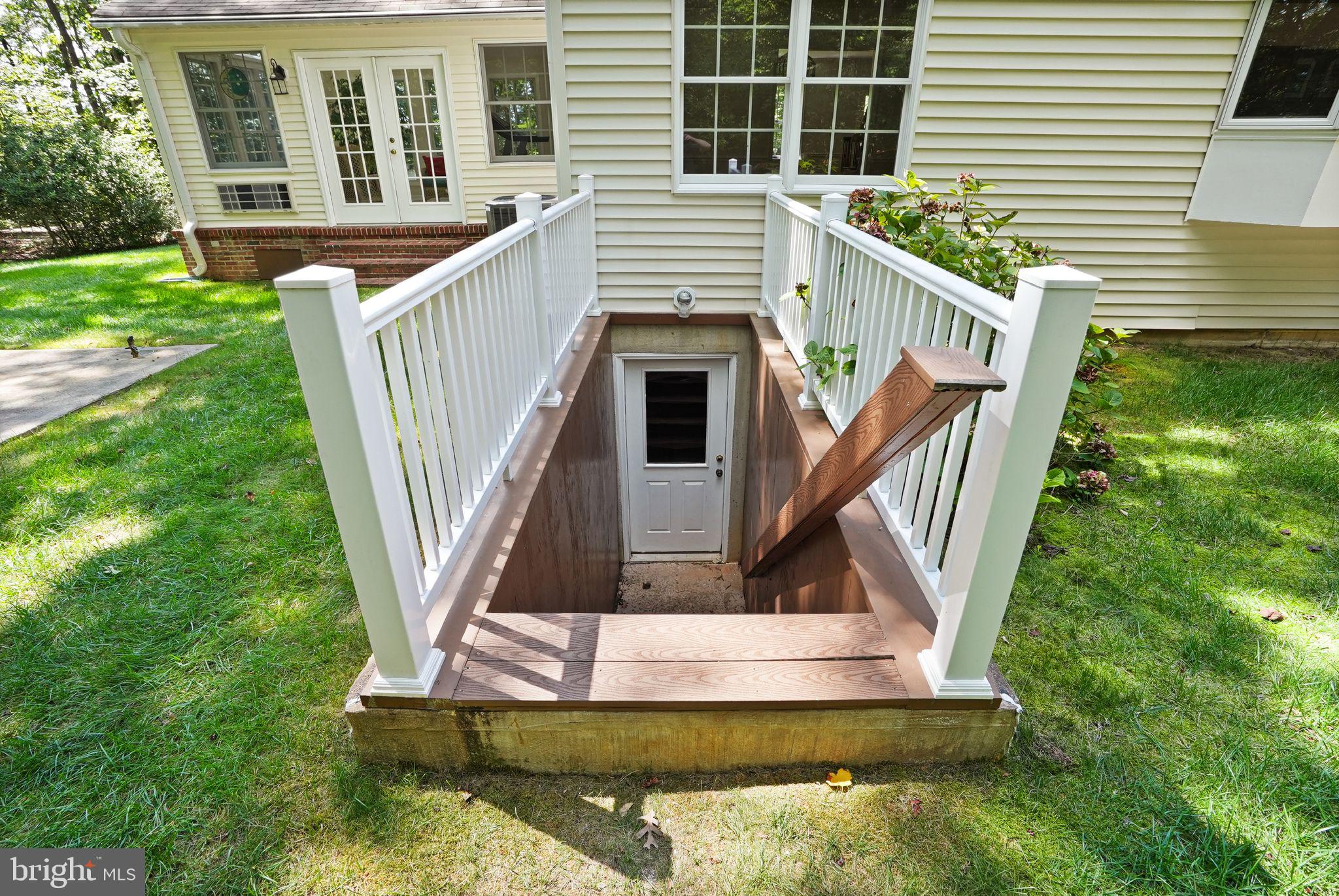 6040 TOKEN FOREST DRIVE