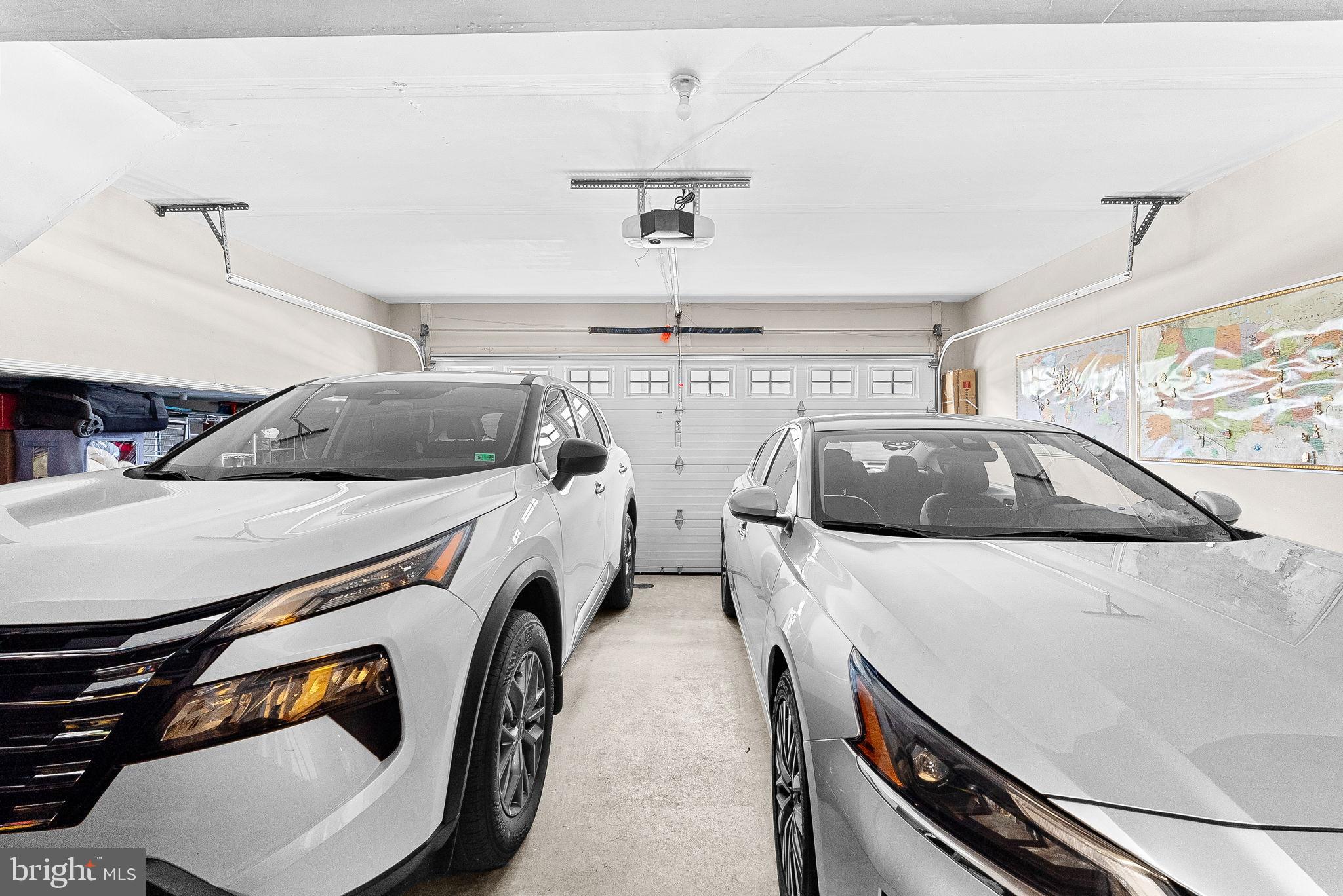 8943 ENGLEWOOD FARMS DRIVE