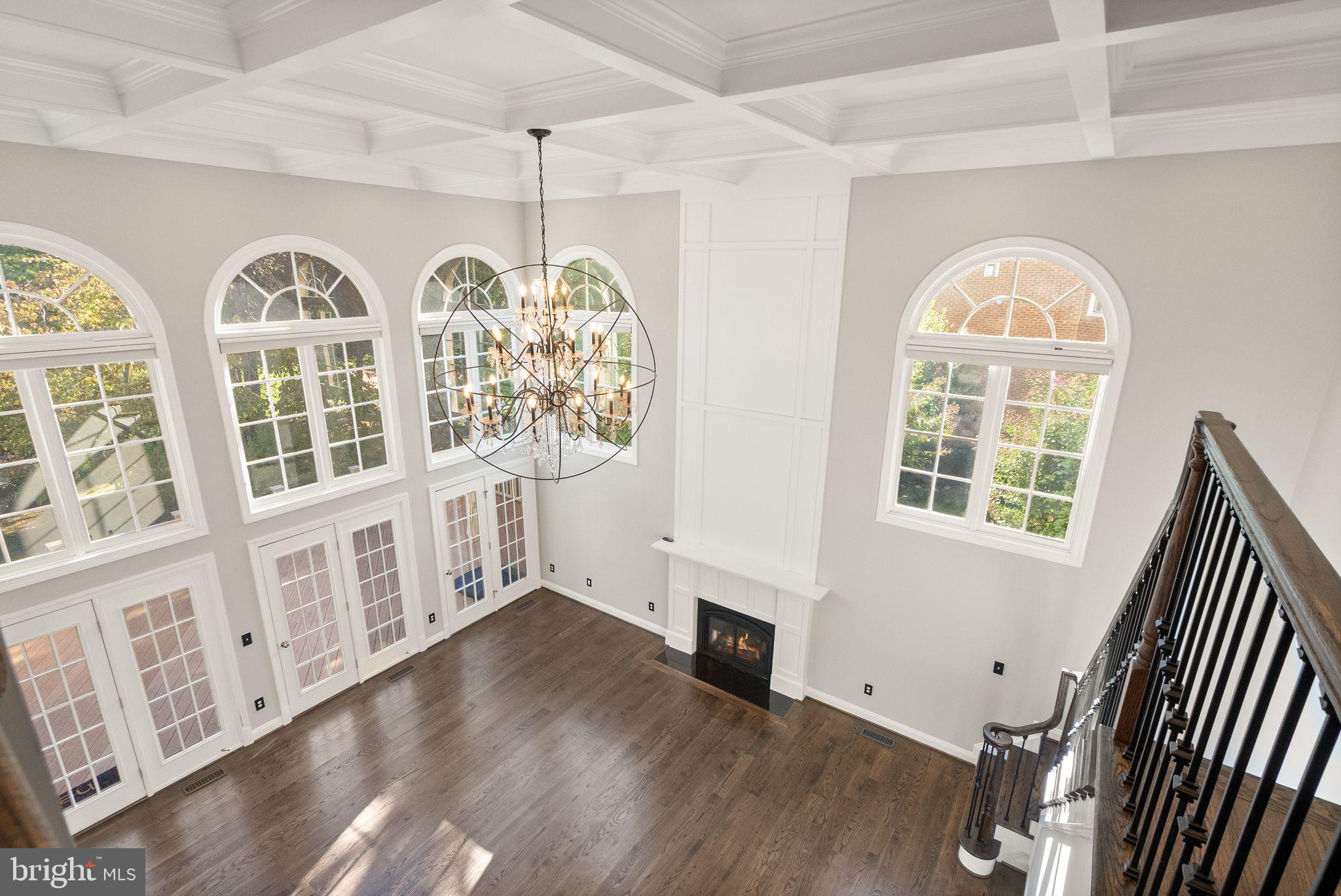 8318 ROXBOROUGH LOOP