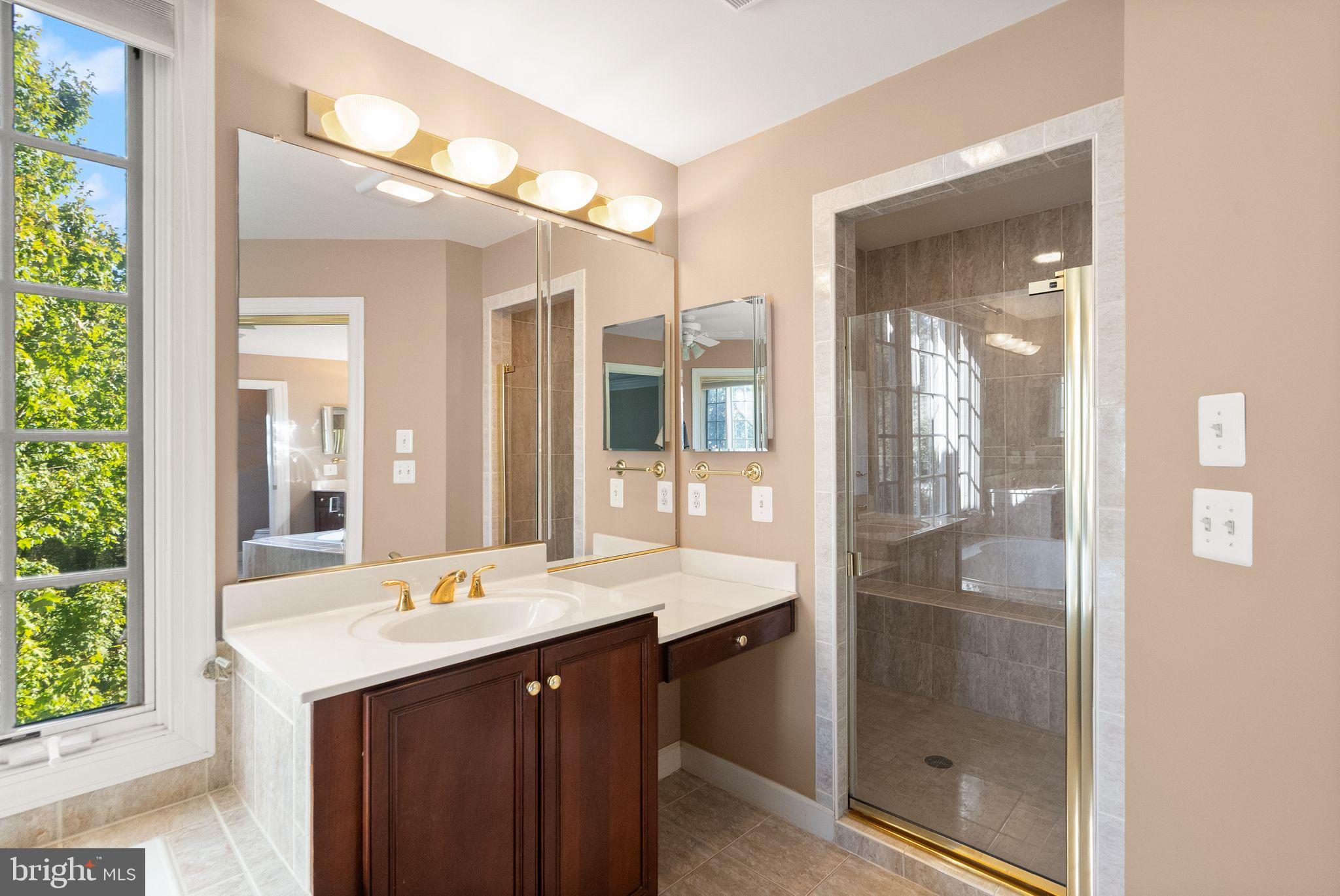 8318 ROXBOROUGH LOOP