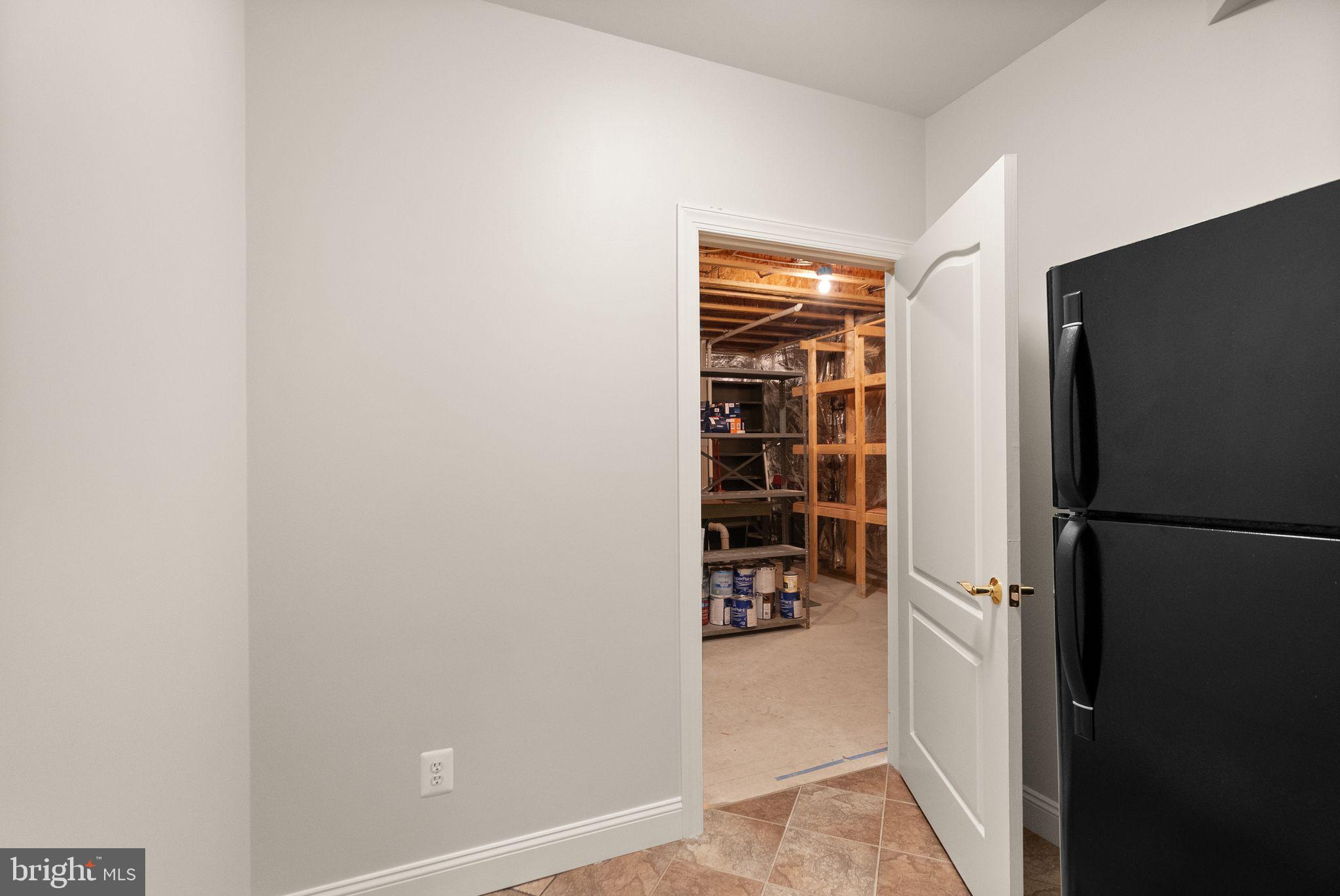 8318 ROXBOROUGH LOOP