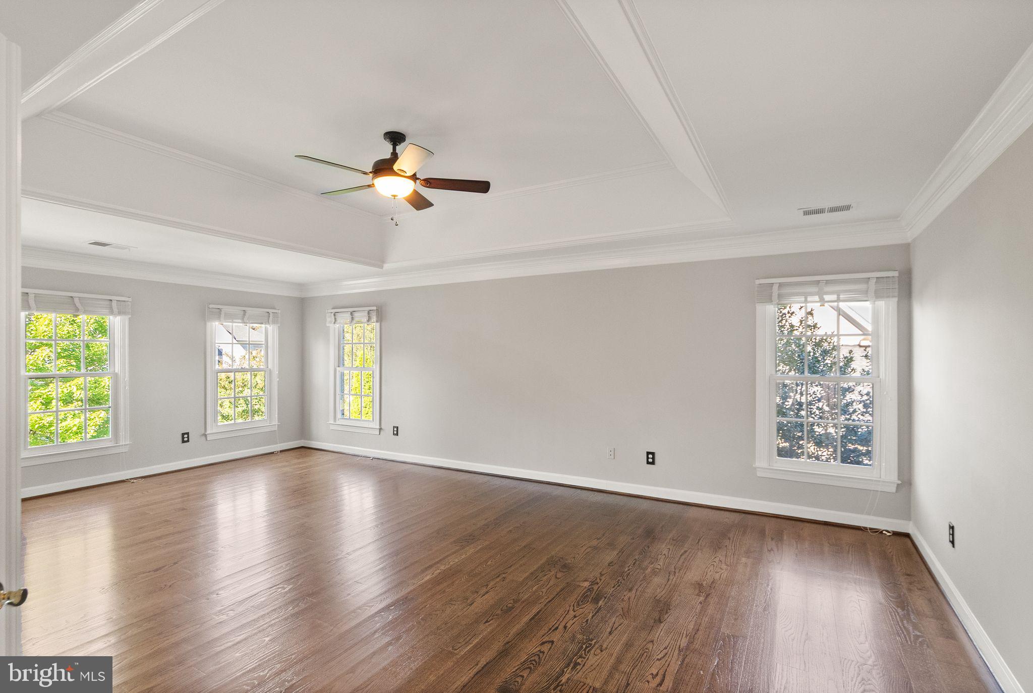 8318 ROXBOROUGH LOOP