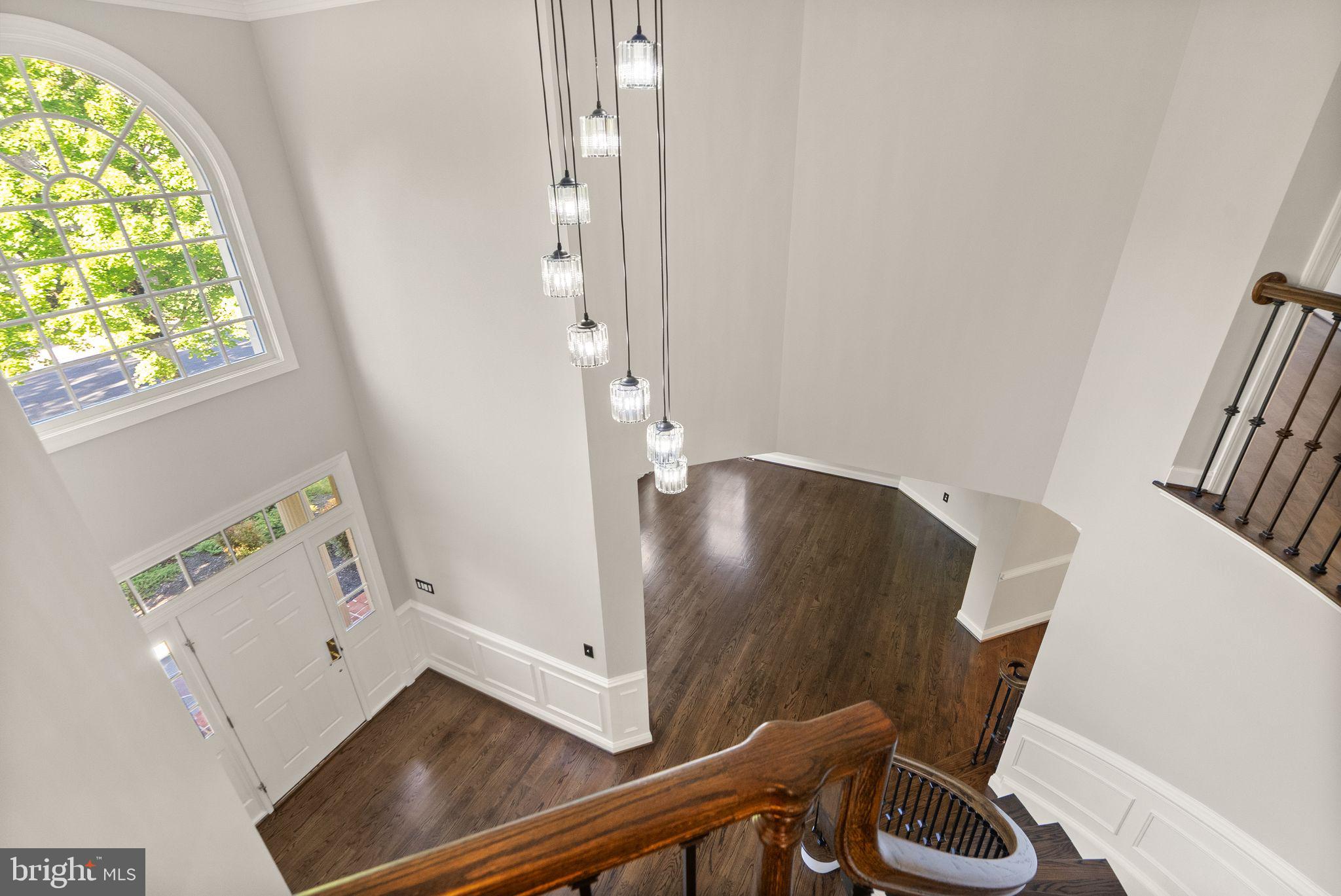 8318 ROXBOROUGH LOOP