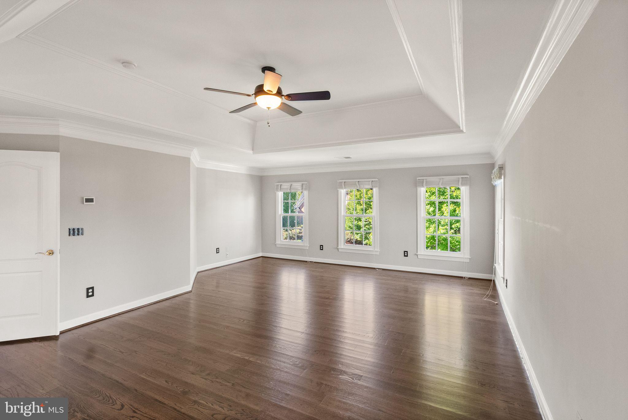 8318 ROXBOROUGH LOOP