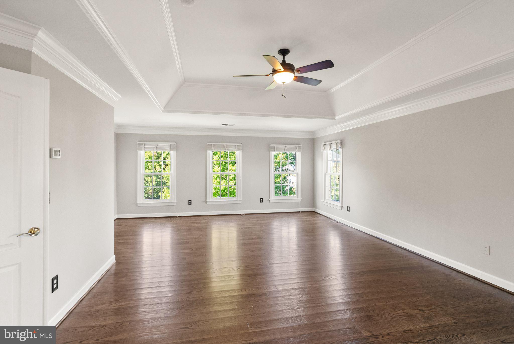 8318 ROXBOROUGH LOOP