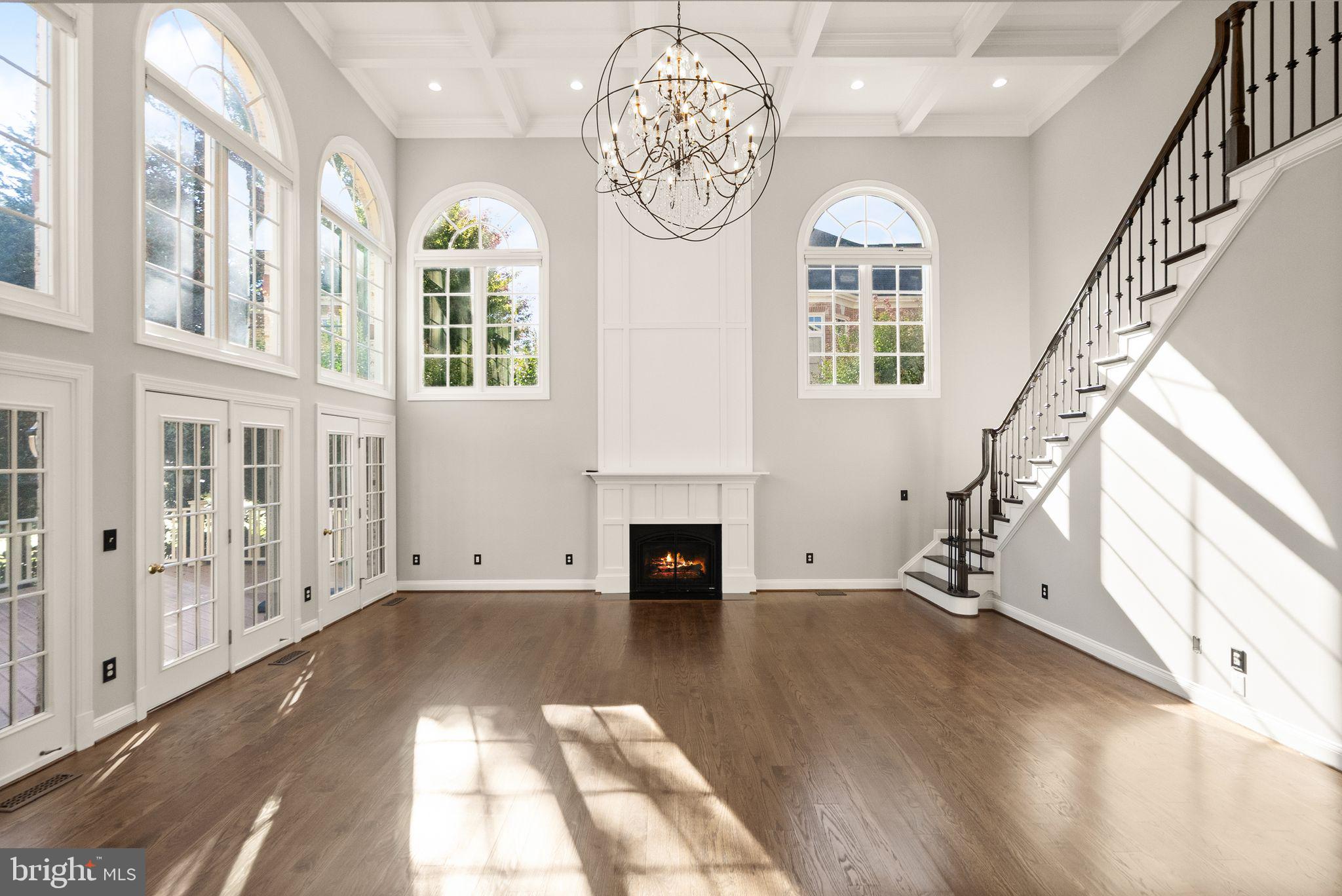 8318 ROXBOROUGH LOOP