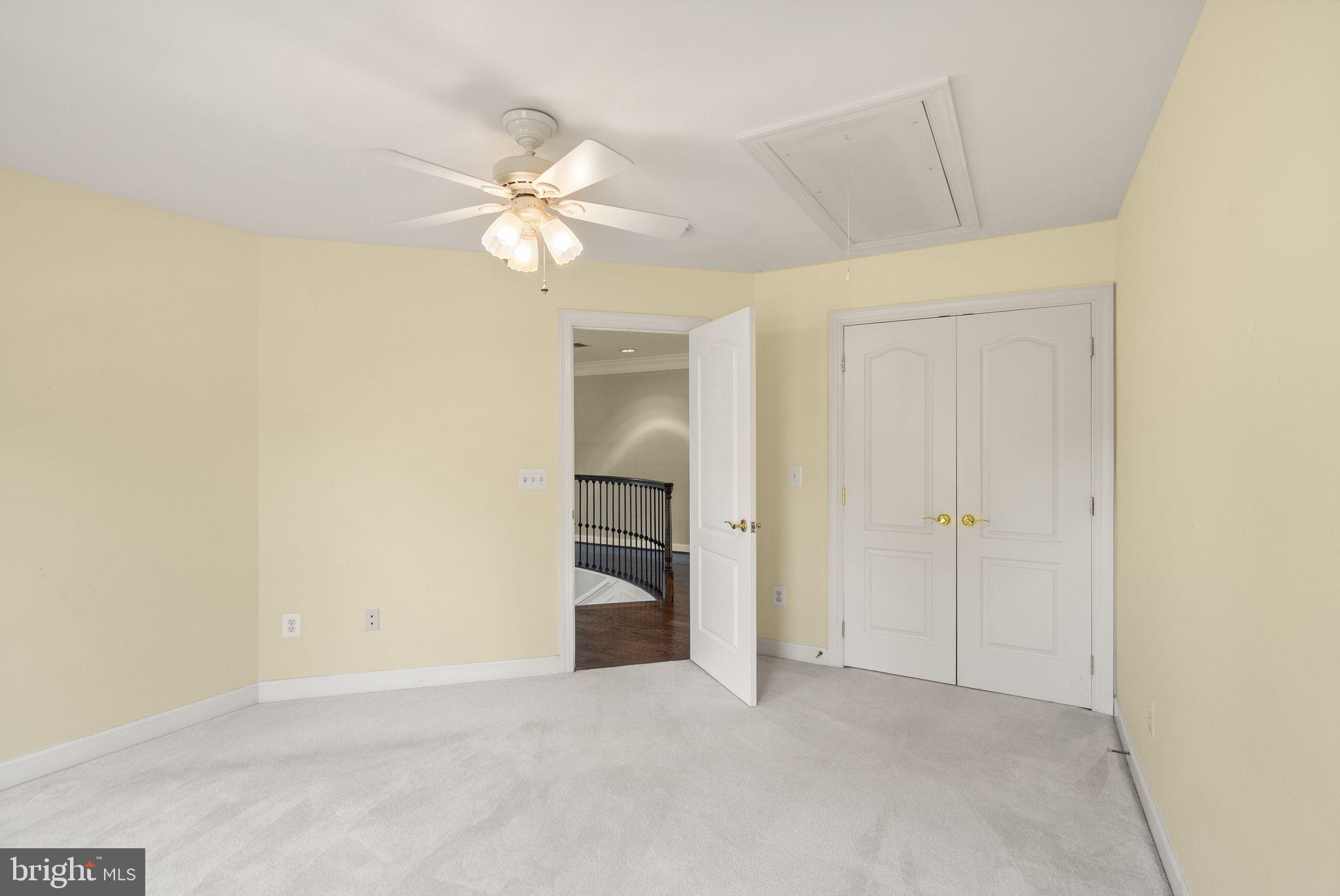 8318 ROXBOROUGH LOOP