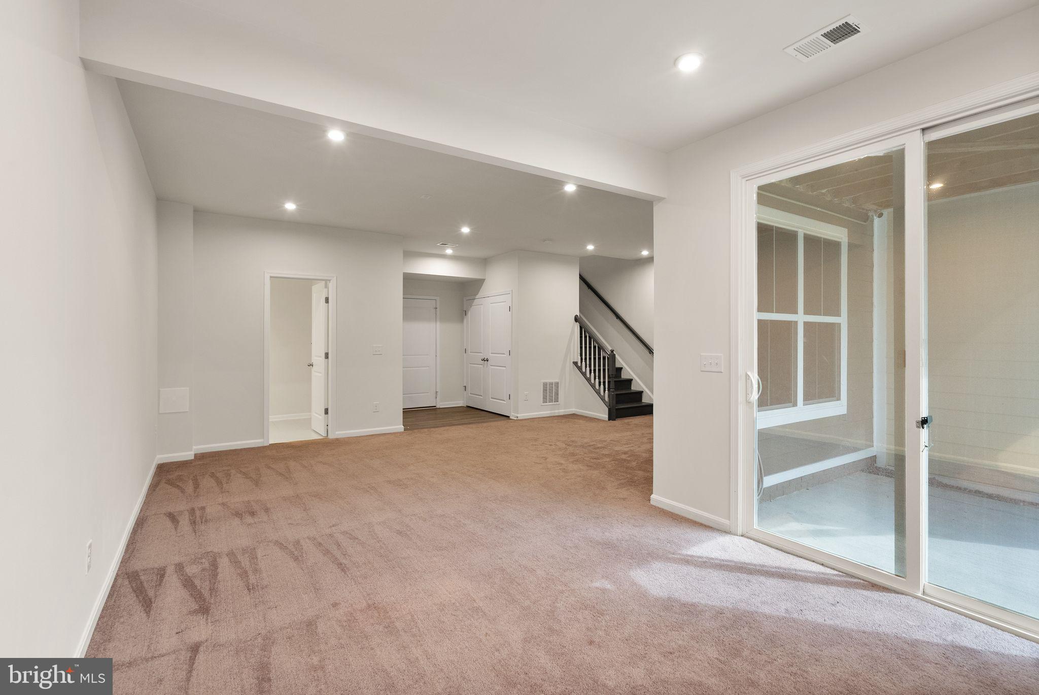 4087 ELIZABETH REED WAY