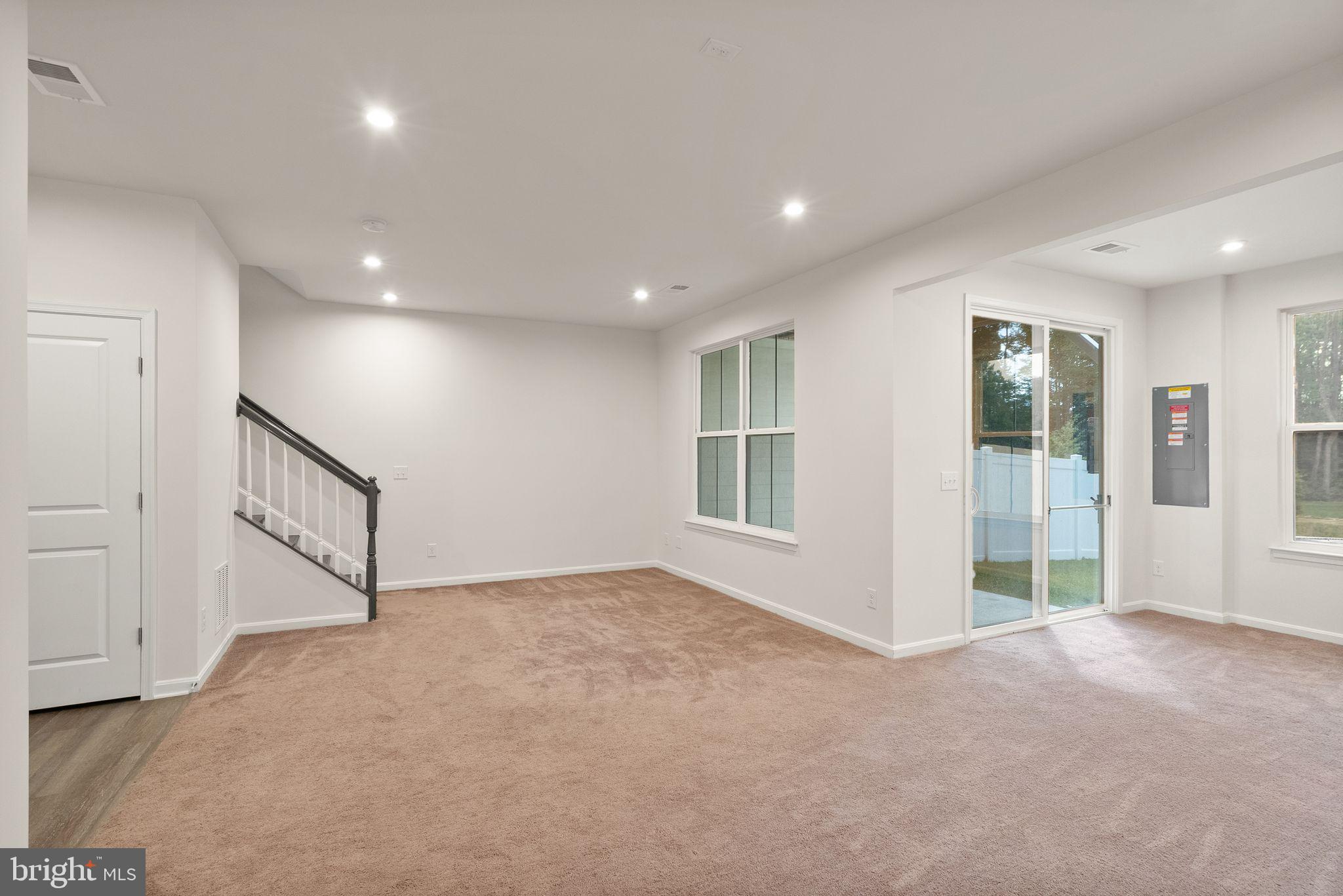 4087 ELIZABETH REED WAY