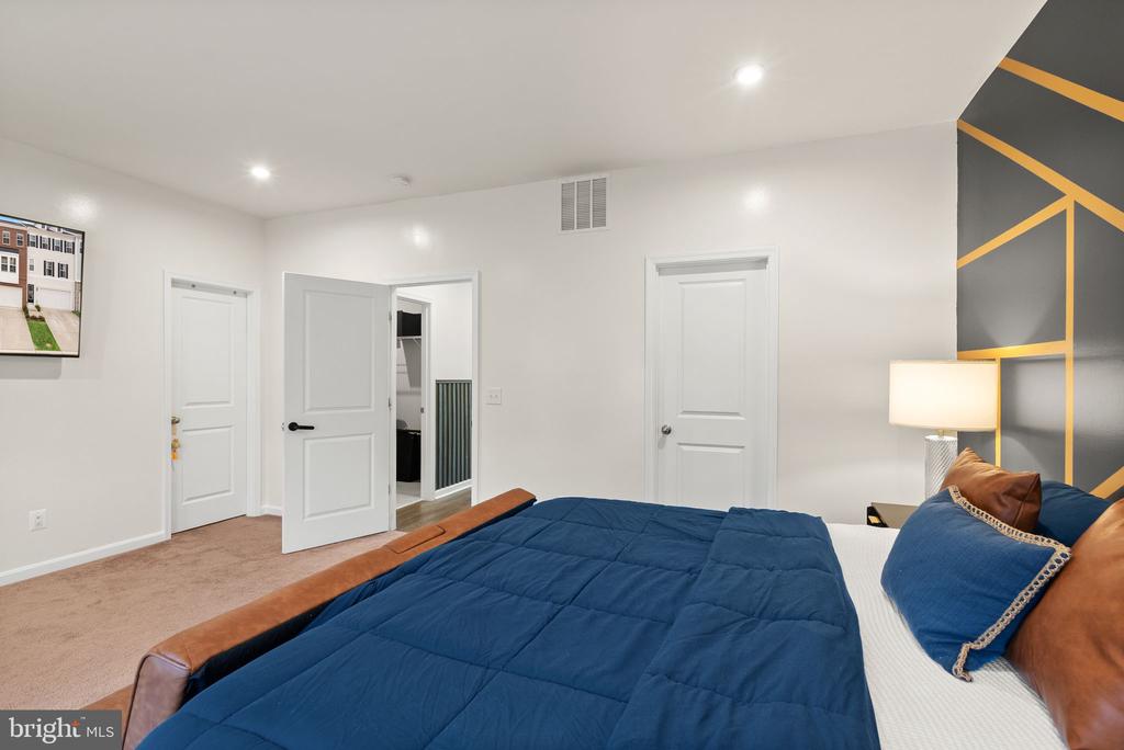 4087 ELIZABETH REED WAY