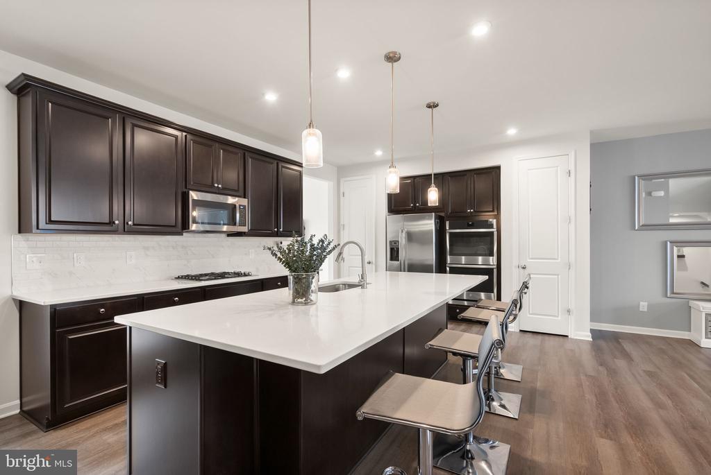 4087 ELIZABETH REED WAY