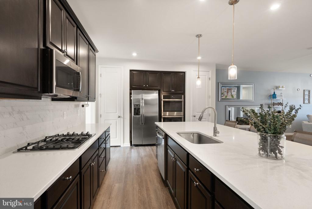 4087 ELIZABETH REED WAY