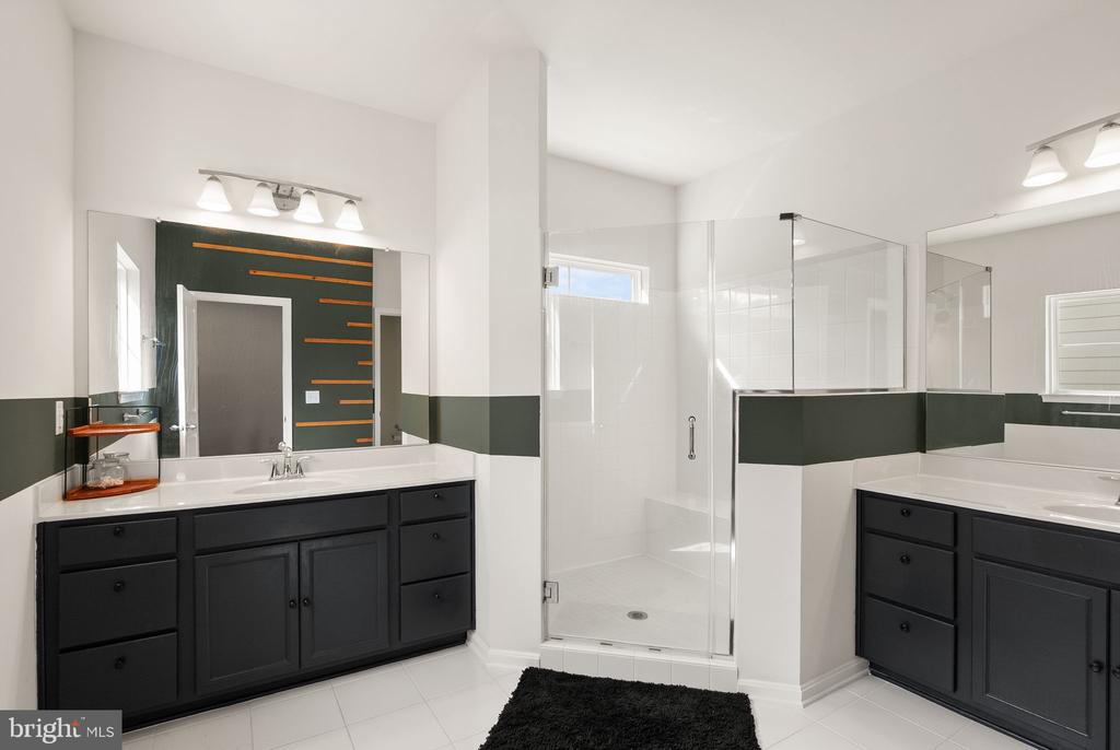 4087 ELIZABETH REED WAY