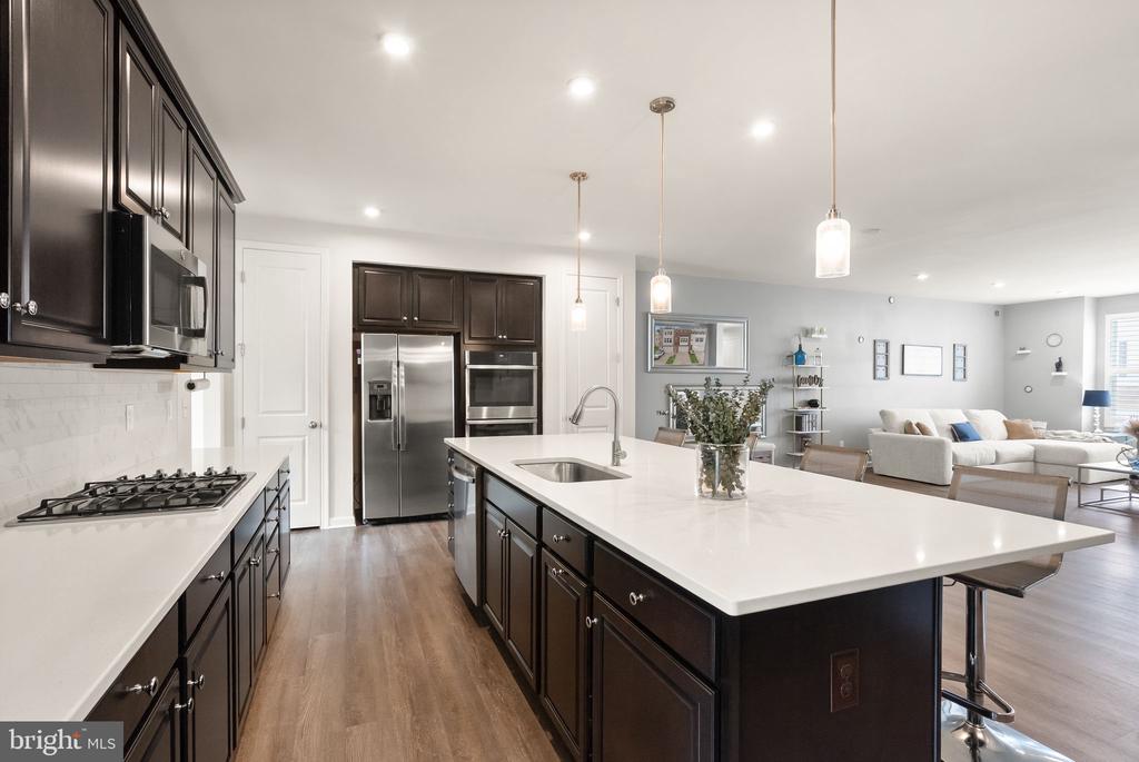 4087 ELIZABETH REED WAY