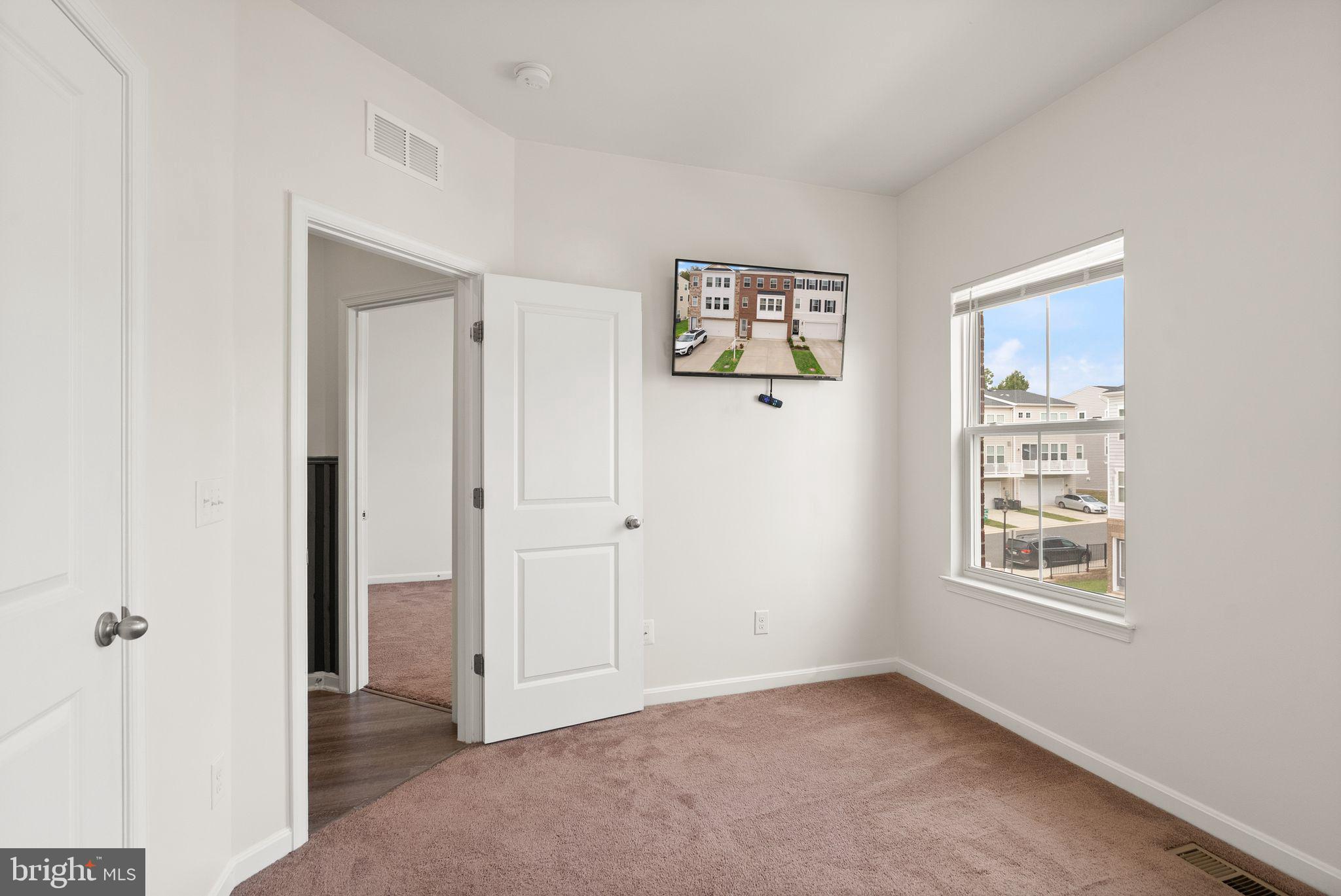 4087 ELIZABETH REED WAY