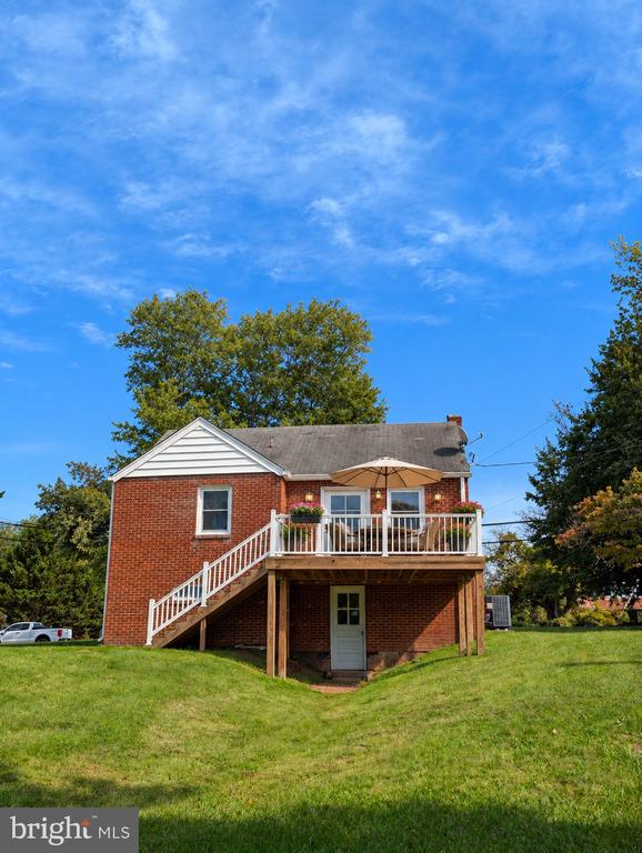 6520 OLD CAROLINA ROAD
