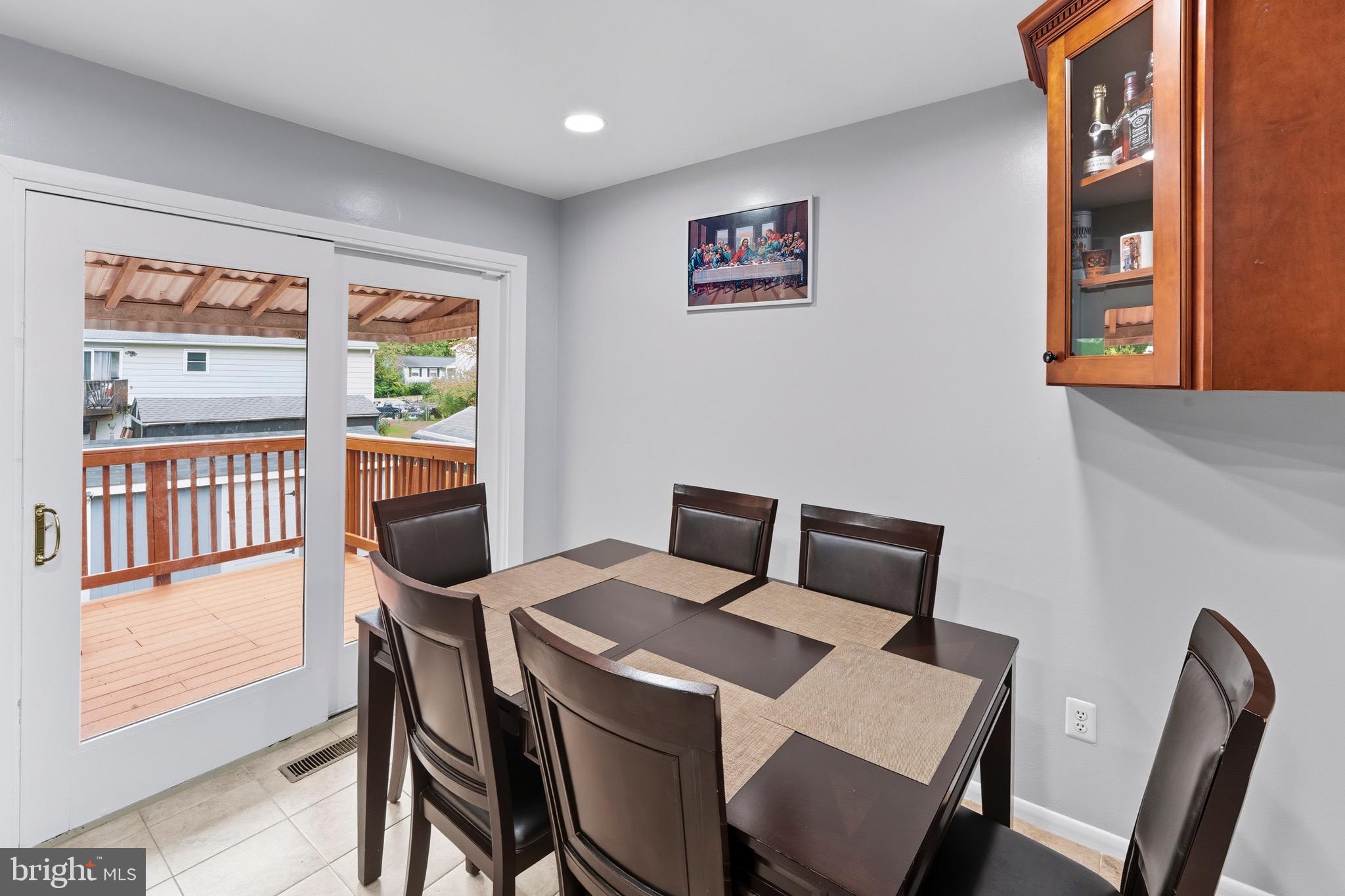 14010 MAPLEDALE AVENUE