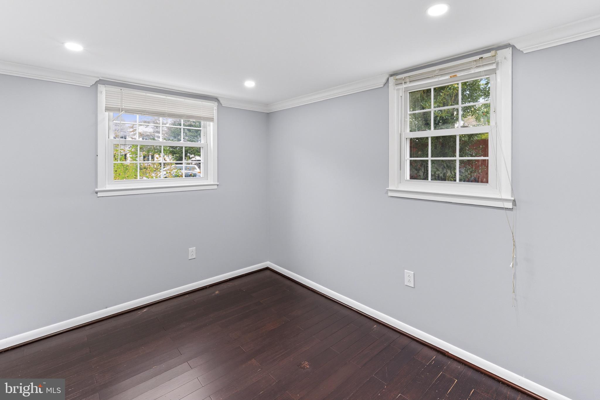 14010 MAPLEDALE AVENUE