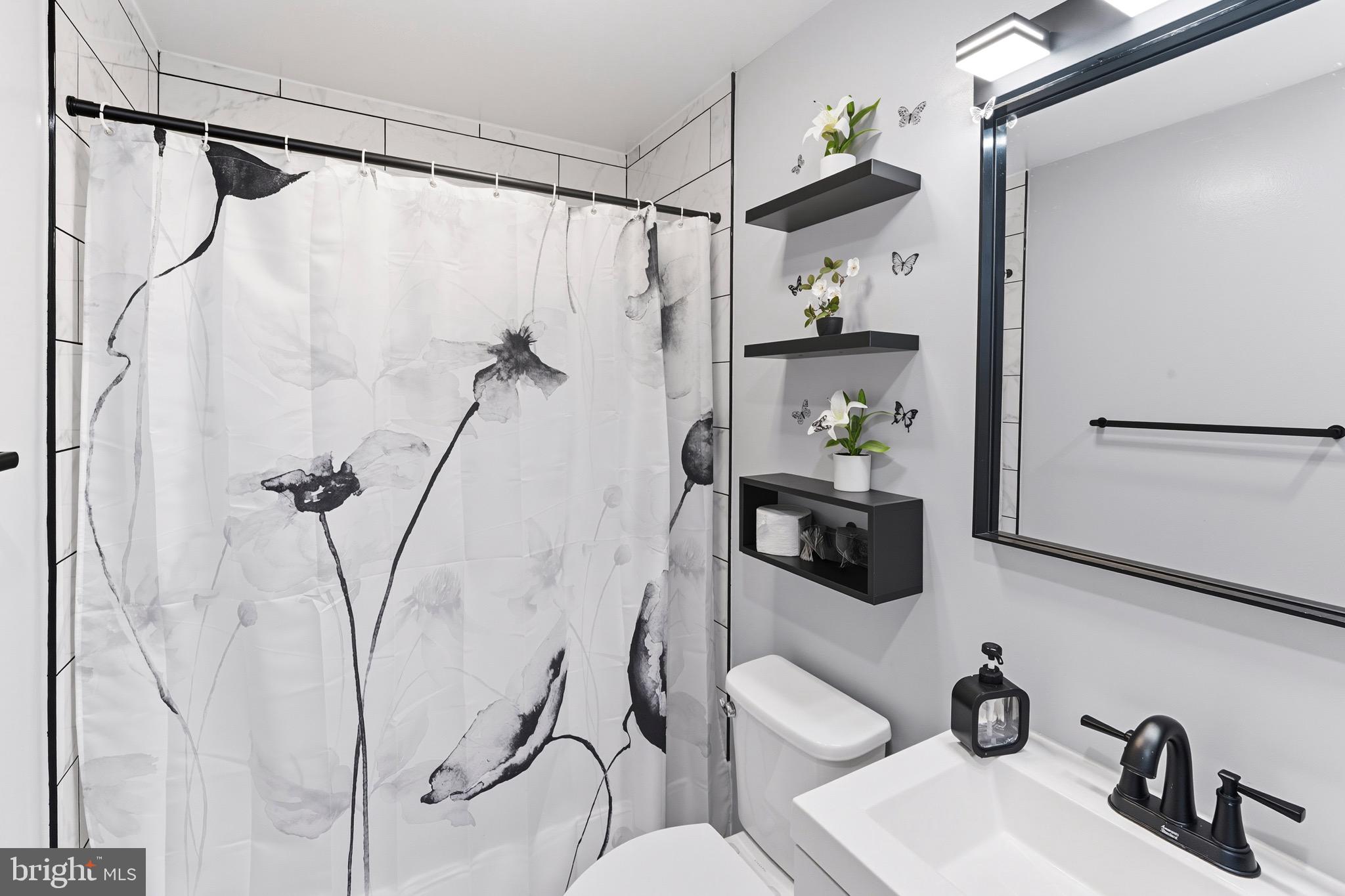 14010 MAPLEDALE AVENUE