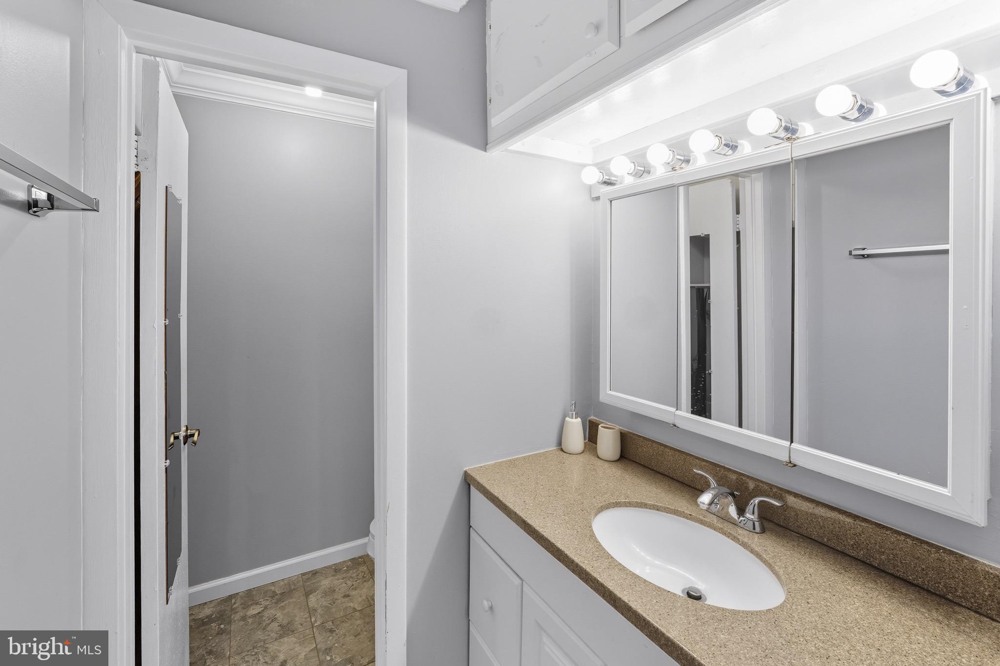 14010 MAPLEDALE AVENUE