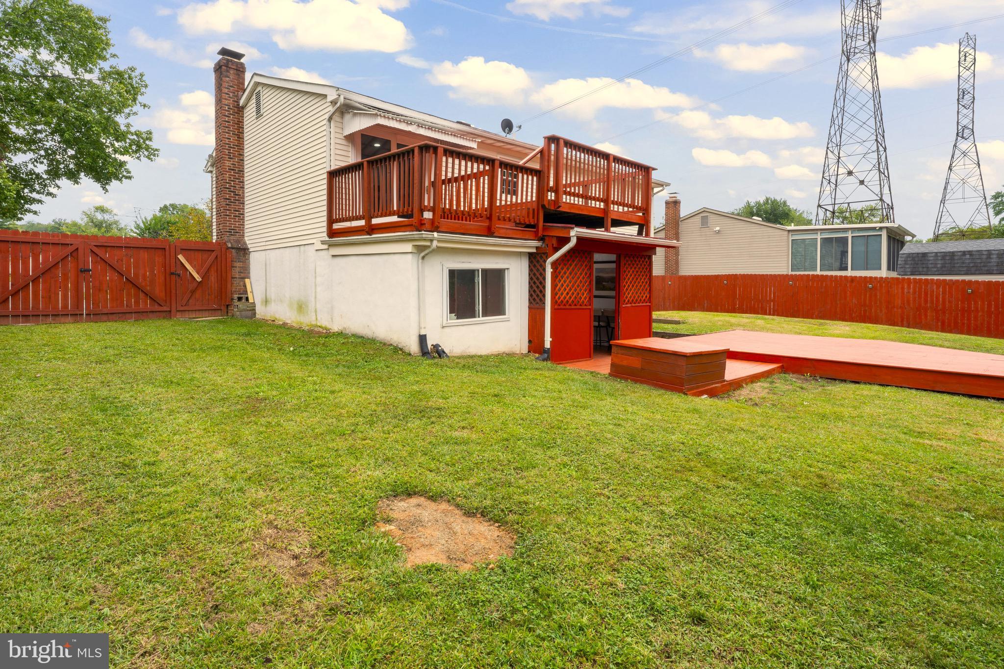 14010 MAPLEDALE AVENUE