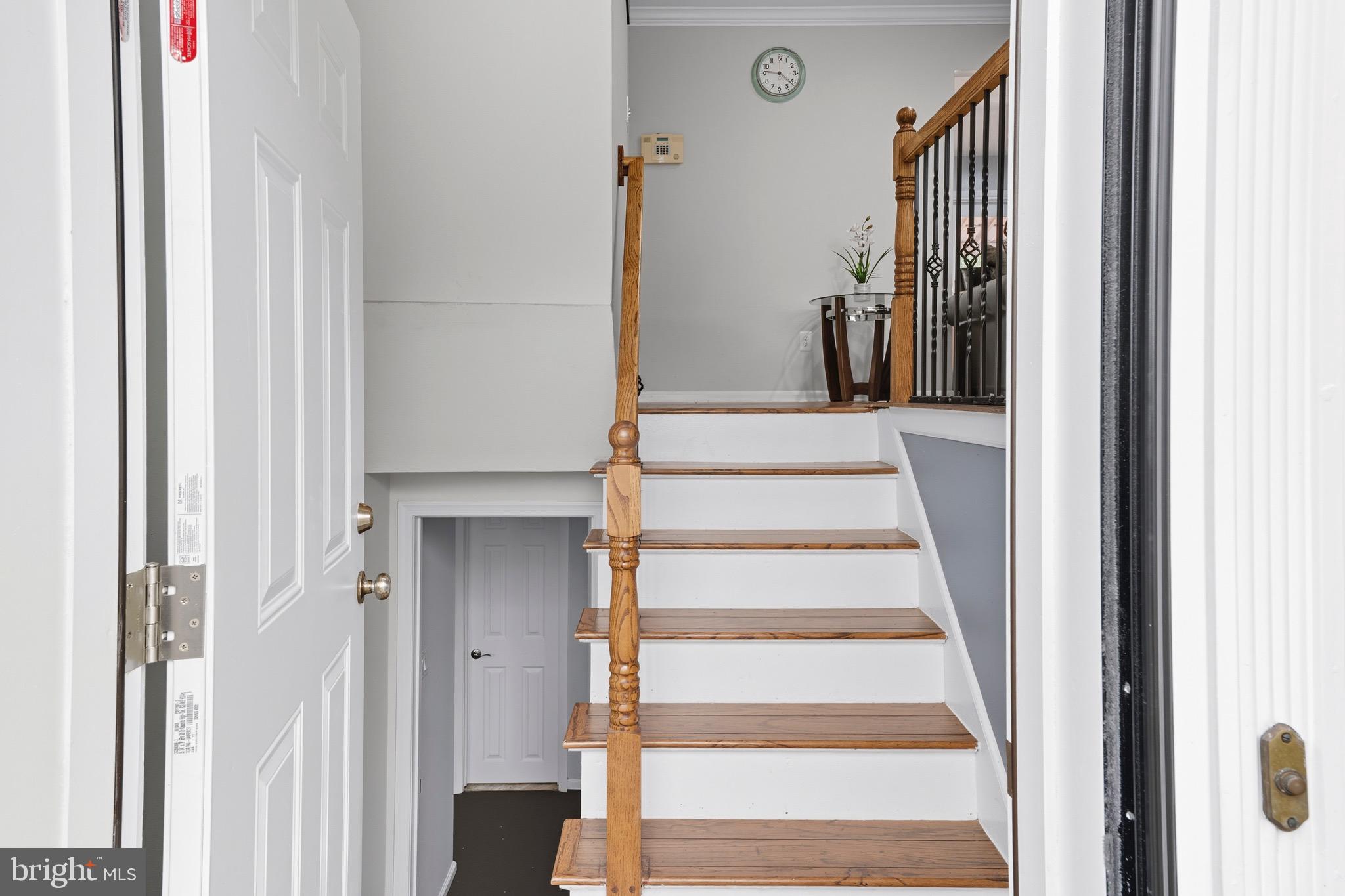 14010 MAPLEDALE AVENUE