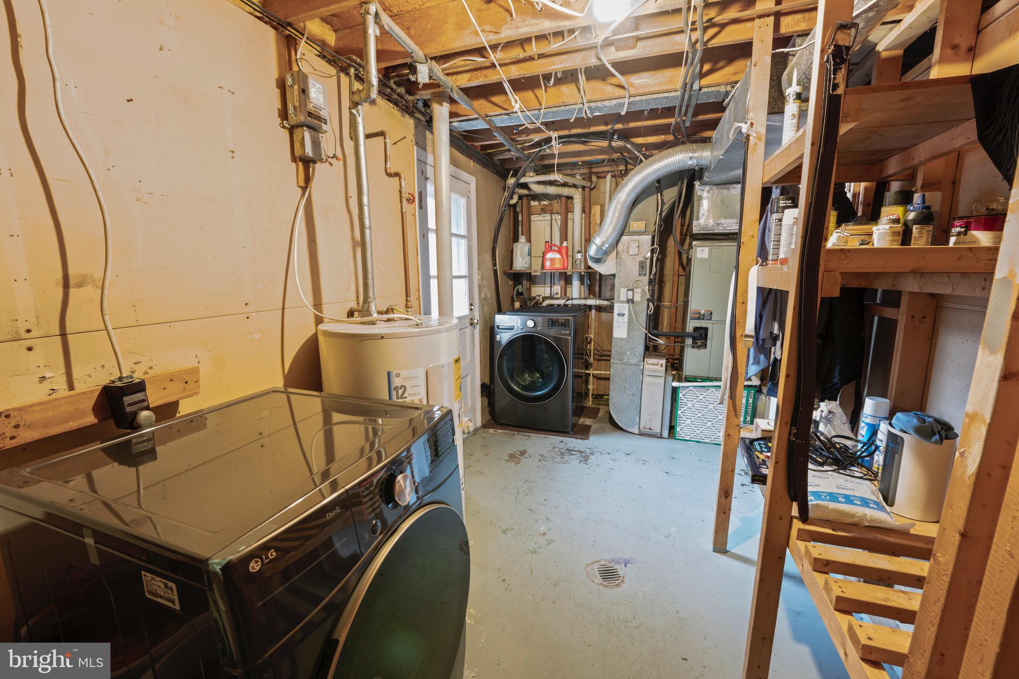 14010 MAPLEDALE AVENUE